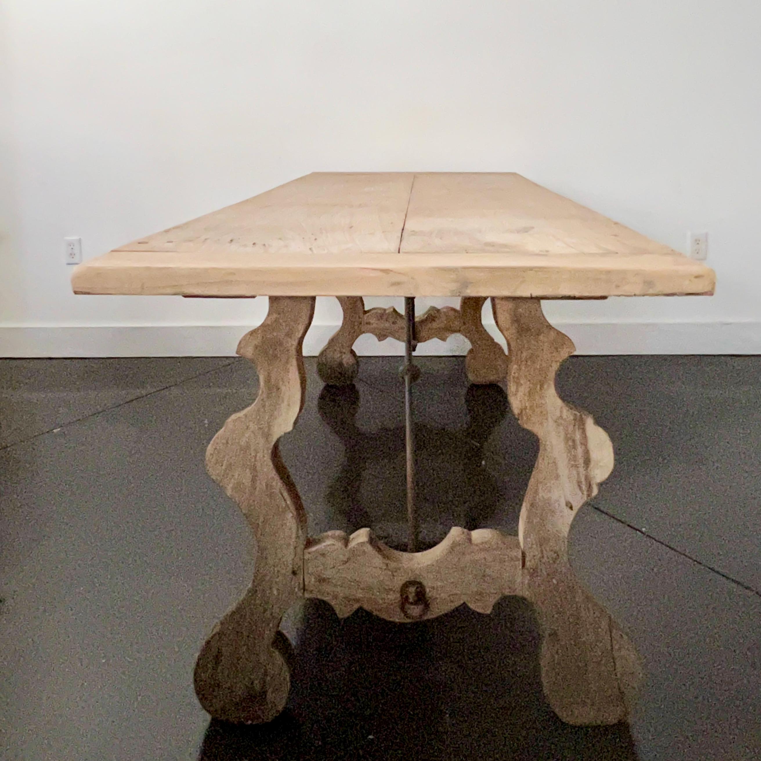 18th Century Spanish Dining Table For Sale 1