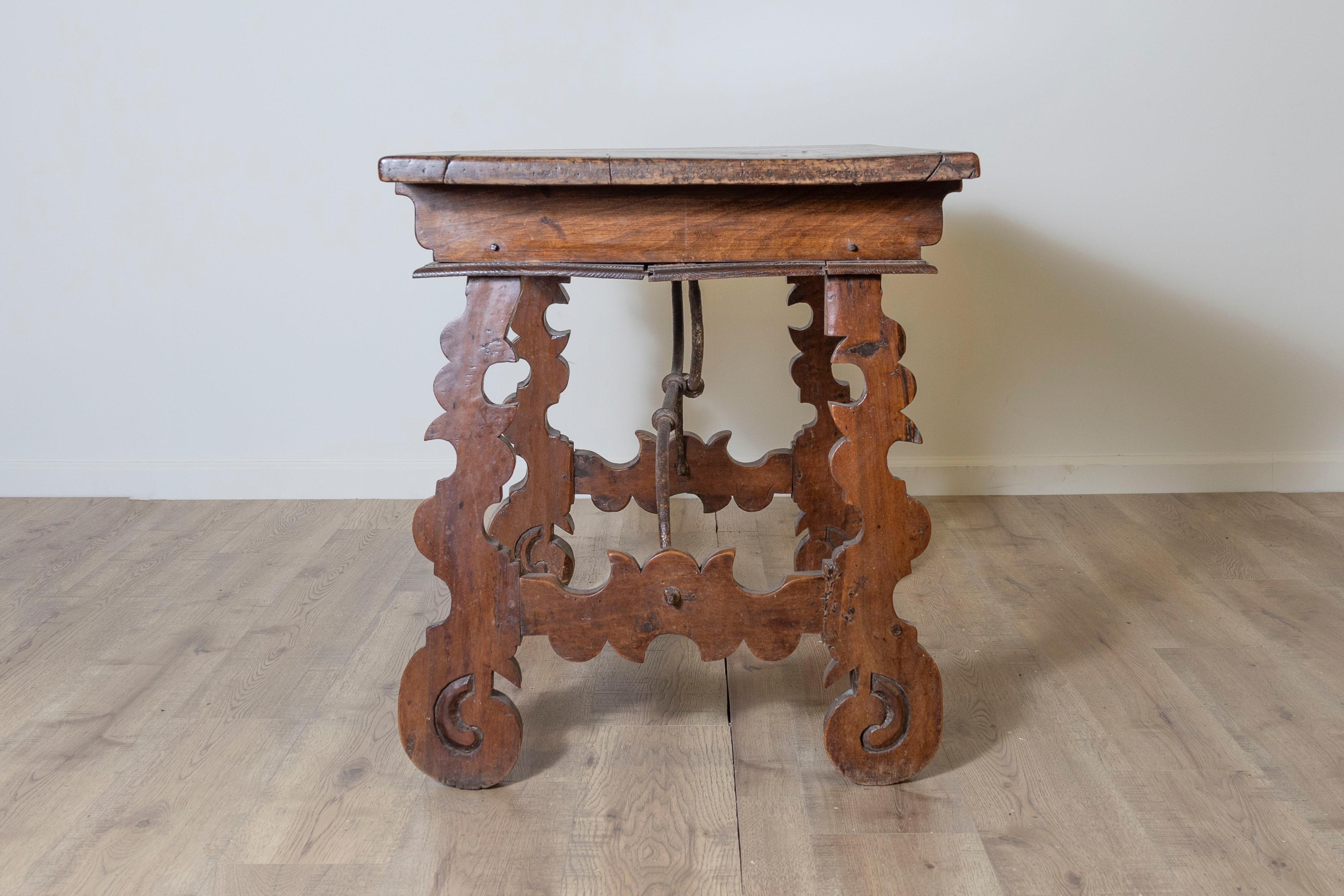 18th Century Spanish Fratino Table Circa 1790 For Sale 1