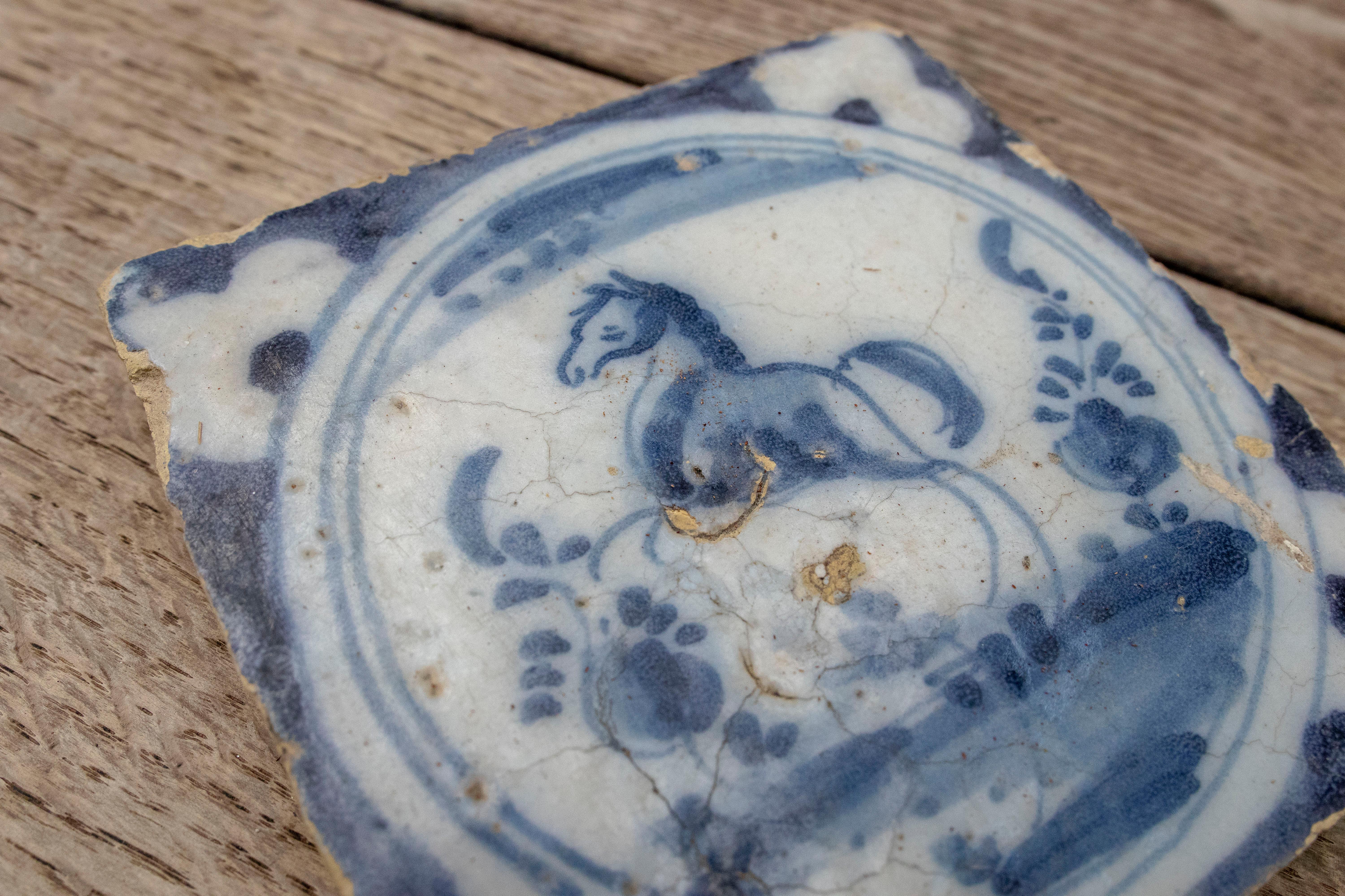 18th Century Spanish Glazed Ceramic Tile from Triana in Blue and White For Sale 2