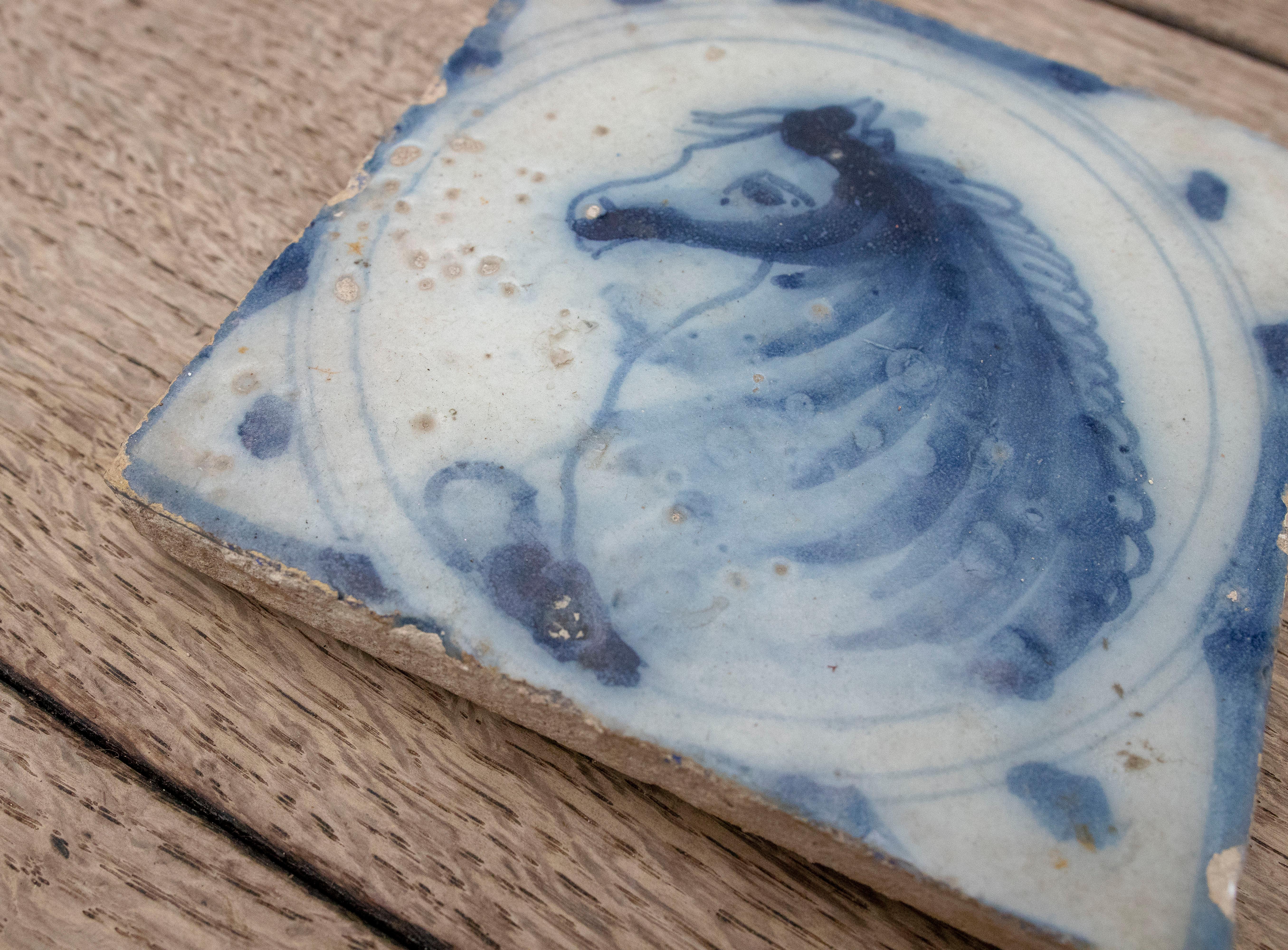 18th Century Spanish Glazed Ceramic Tile from Triana in Blue and White For Sale 4