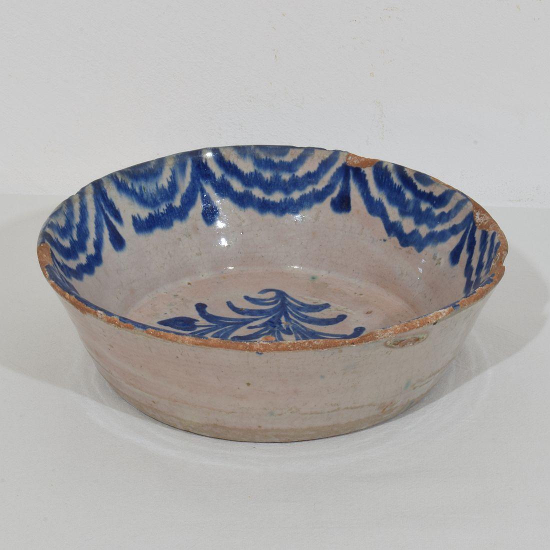 18th Century Spanish Glazed Terracotta Bowl For Sale 4