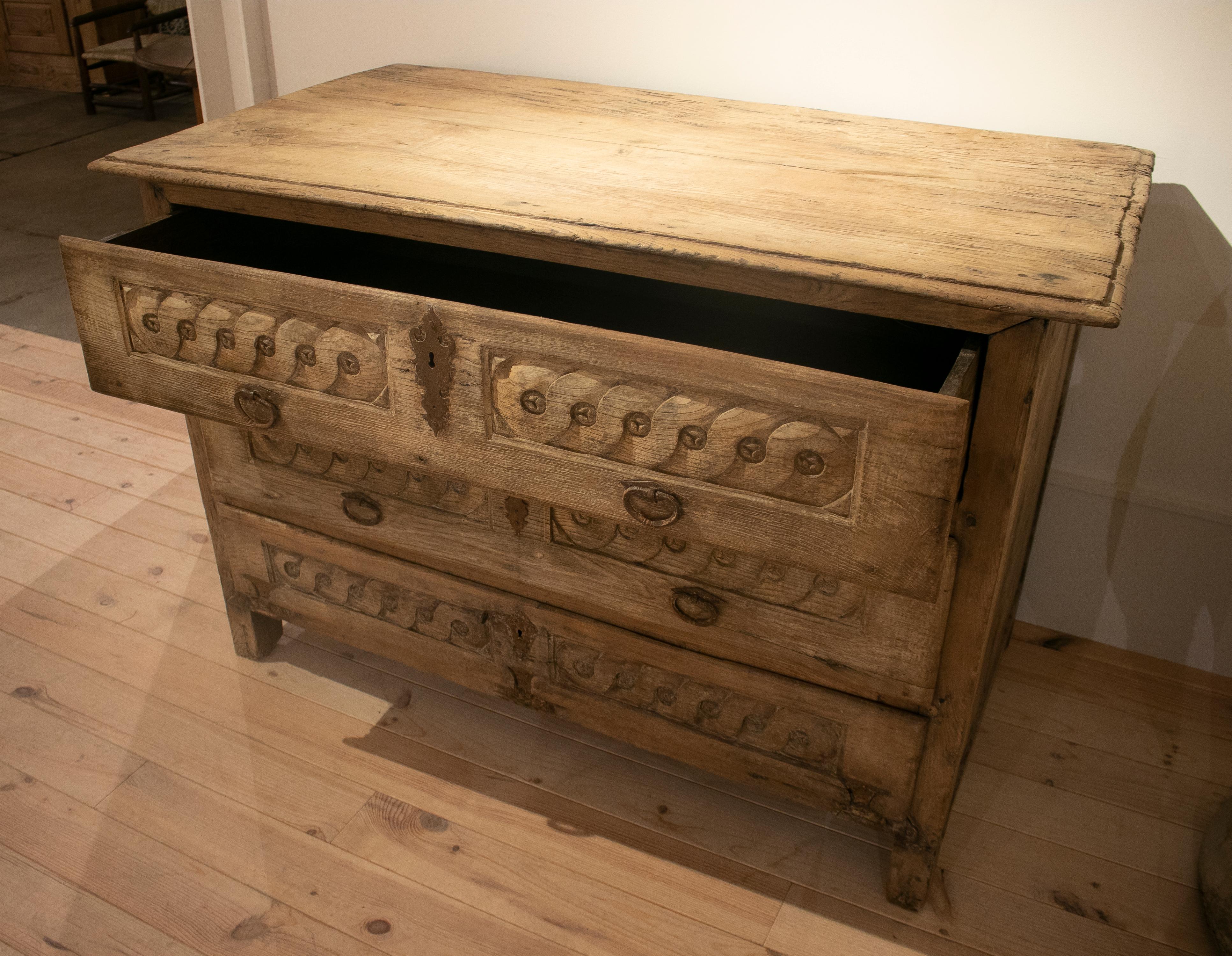 18th Century Spanish Hand Carved Three Drawer Washed Wood Cabinet 2