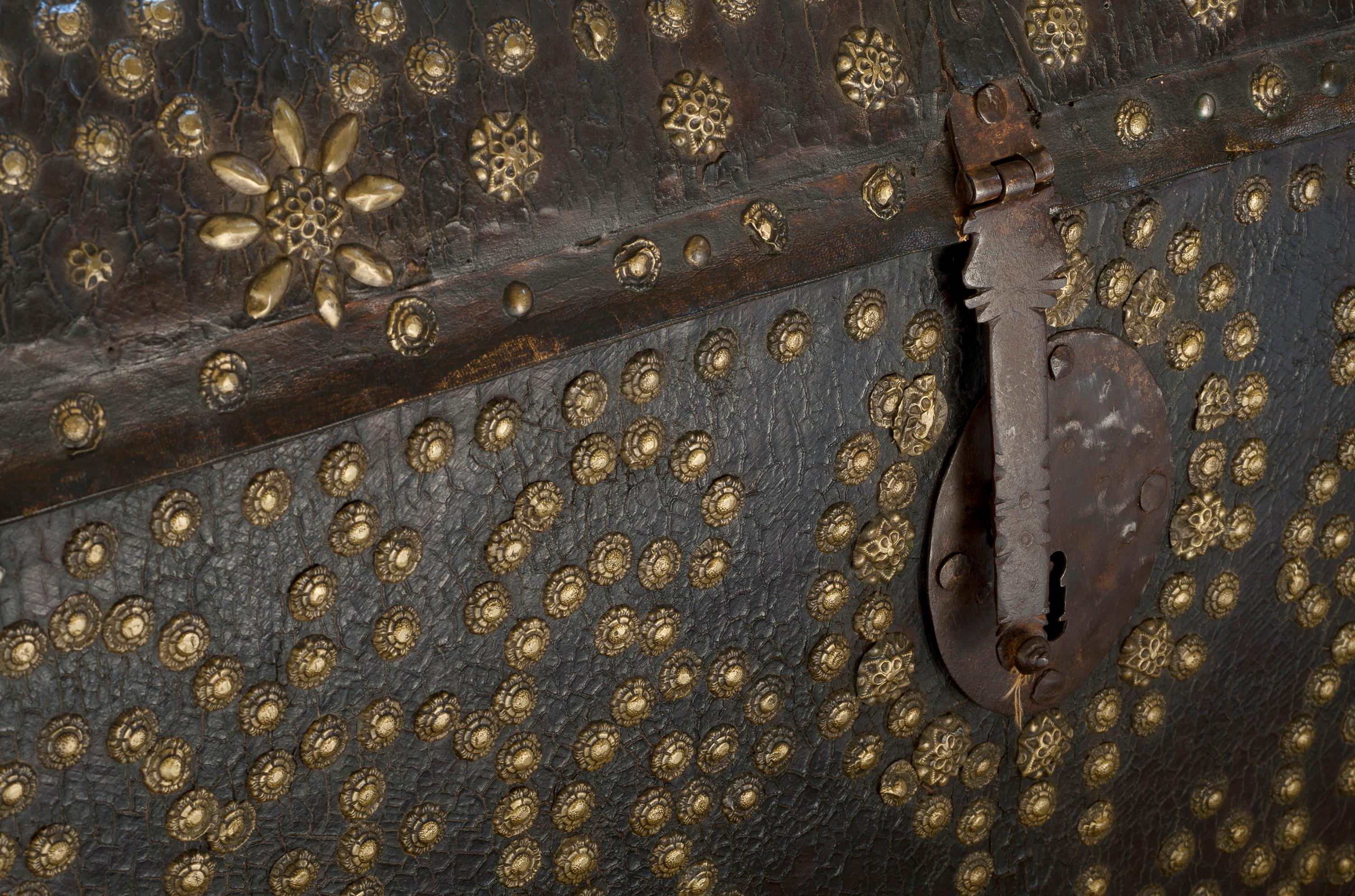 Wrought Iron Antique 18th Century Spanish Leather Trunk with Decorative Nailhead Detailing For Sale