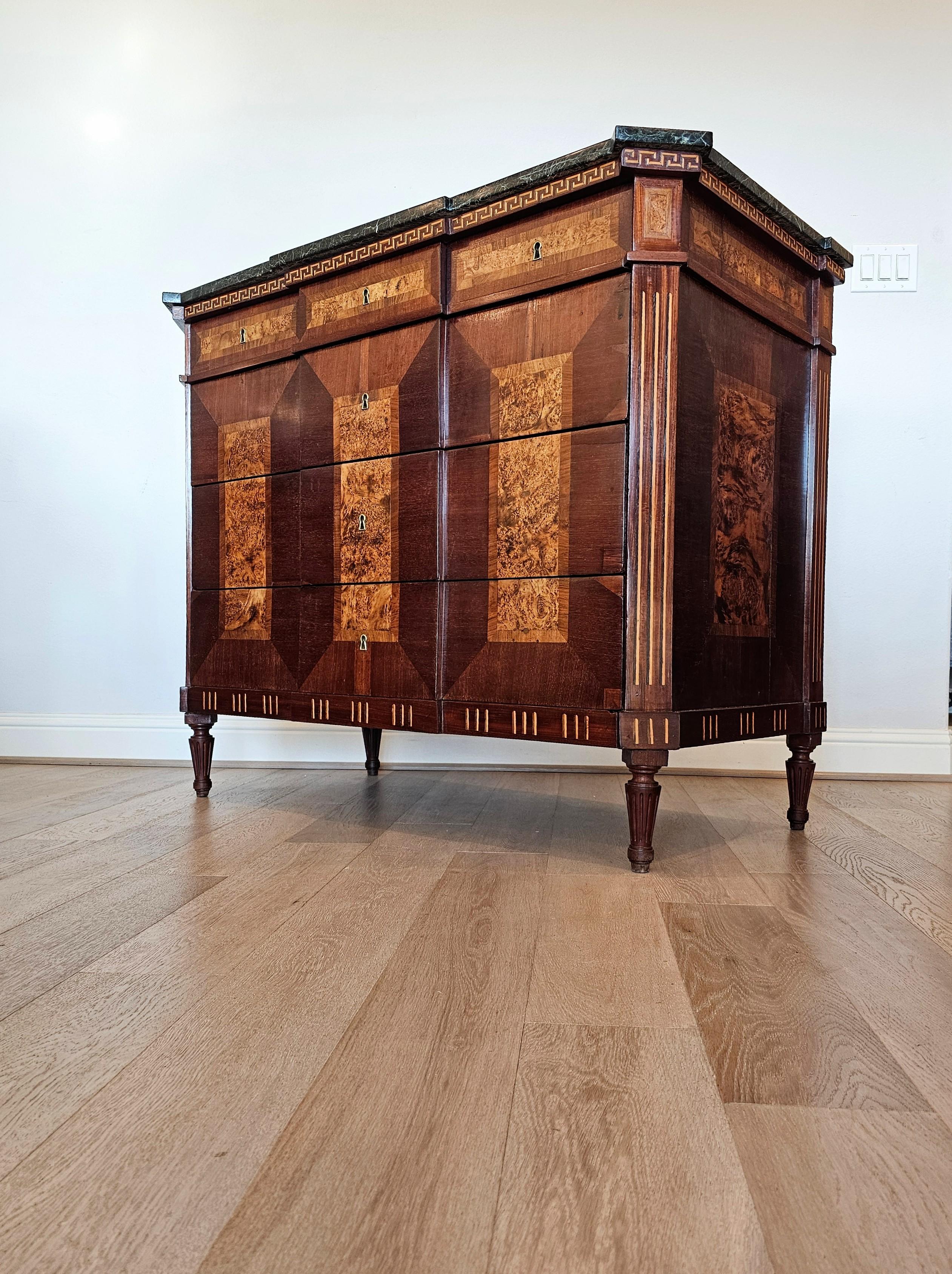 Maple 18th Century Spanish Neo-classical Mahogany Marquetry Chest Of Drawers Commode