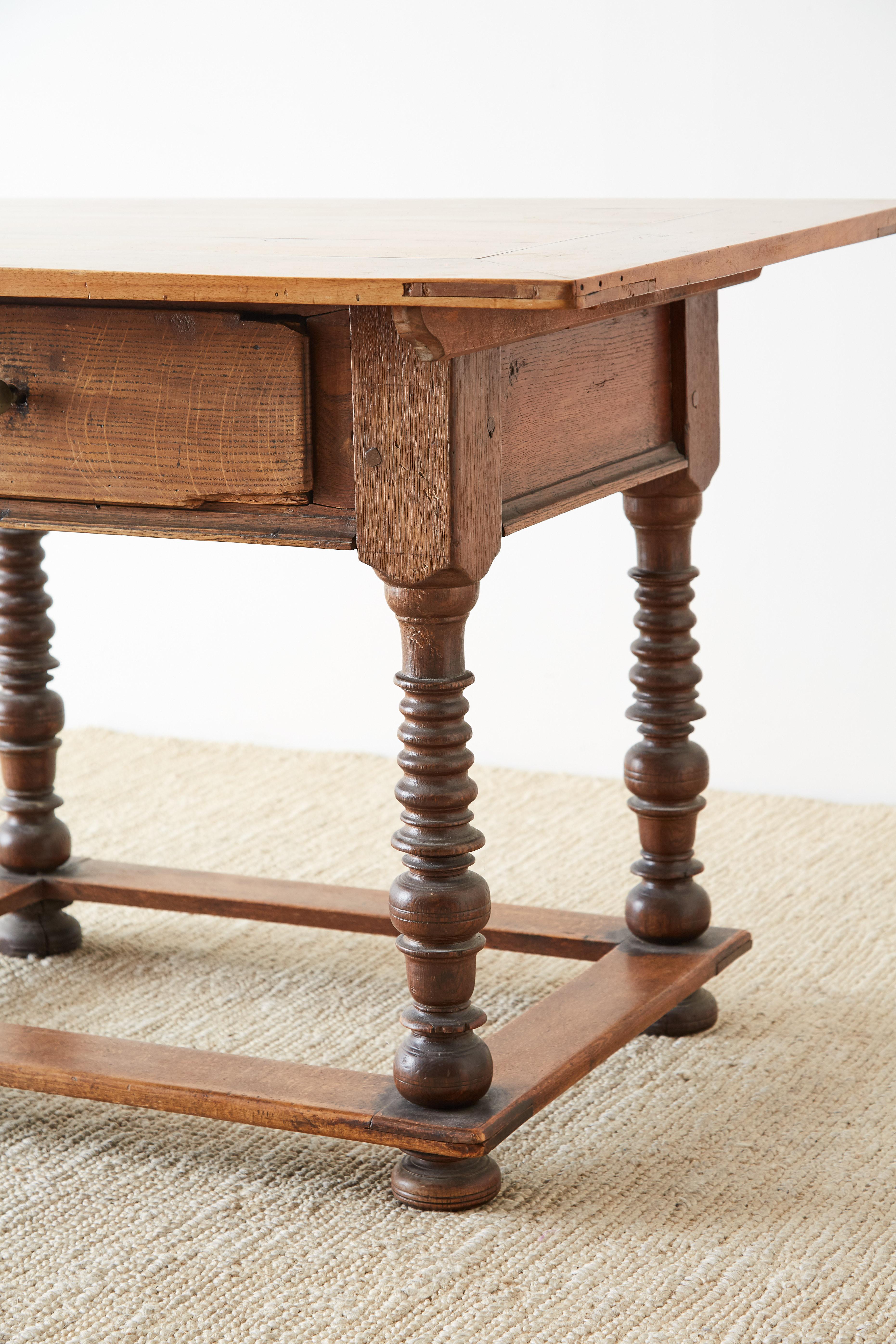 18th Century Spanish Oak and Walnut Library Table For Sale 4