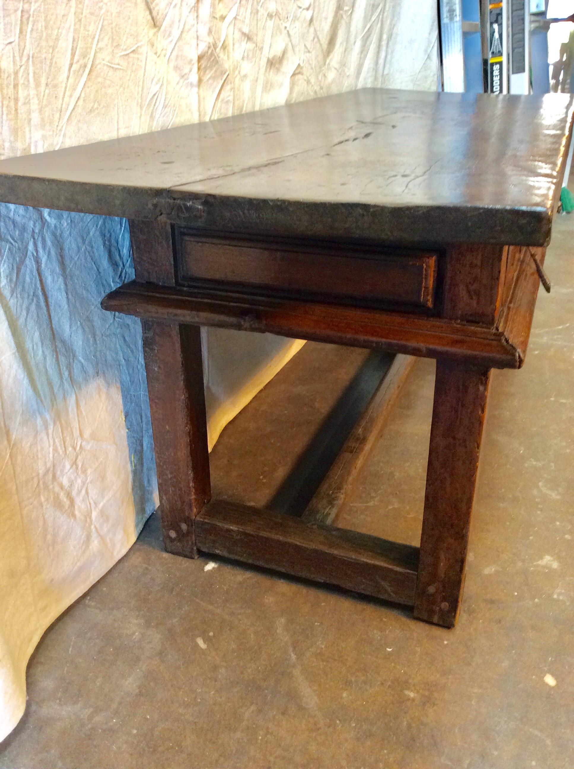 18th Century Spanish Oak Console Table For Sale 3