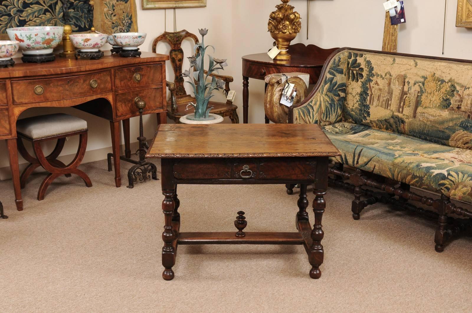 Louis XIII 18th Century Spanish Oak Side Table