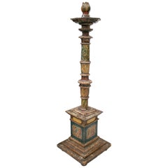 Palo de madera pintado español del siglo XVIII