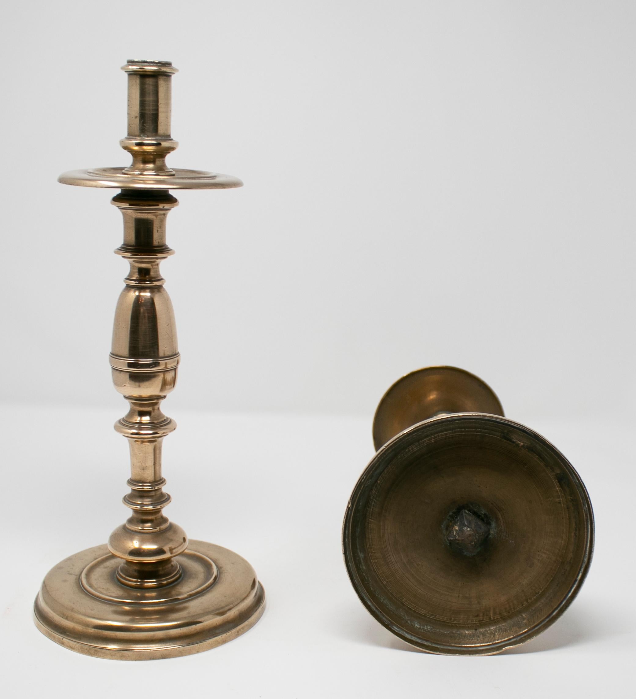 18th Century Spanish Pair of Bronze Candlesticks For Sale 1