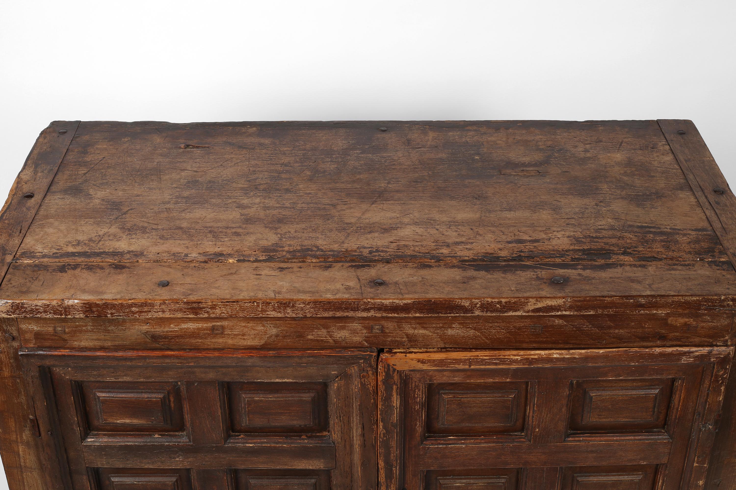18th Century Spanish Panelled Rustic Wabi Sabi Cupboard For Sale 10