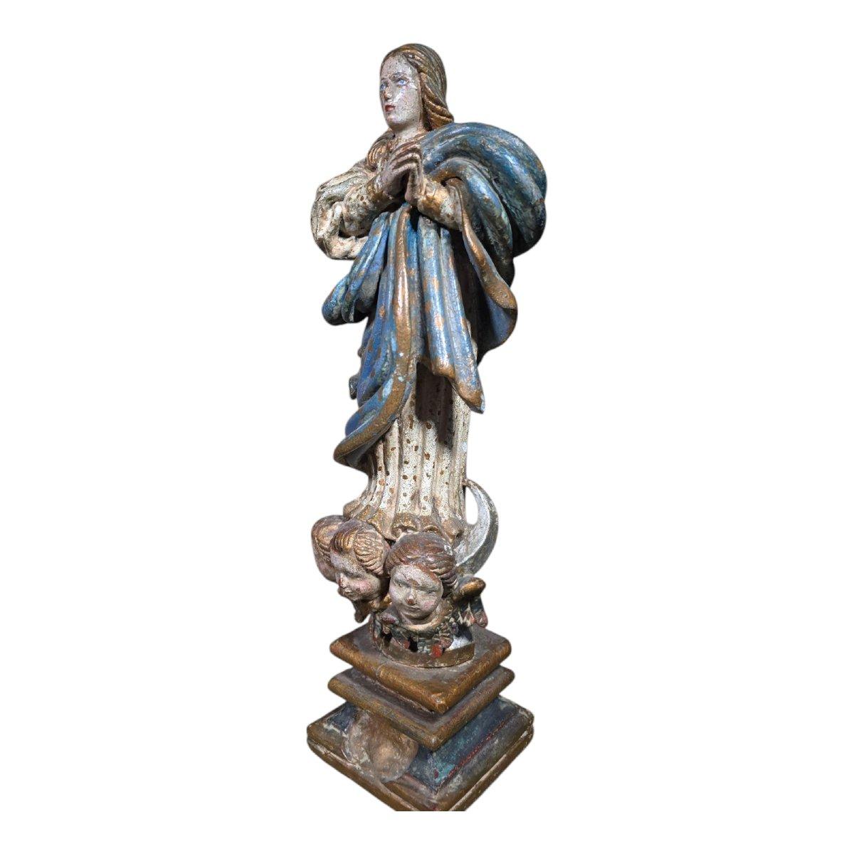 Bois Sculpture espagnole en bois polychrome du XVIIIe siècle représentant la Vierge Immaculée en vente