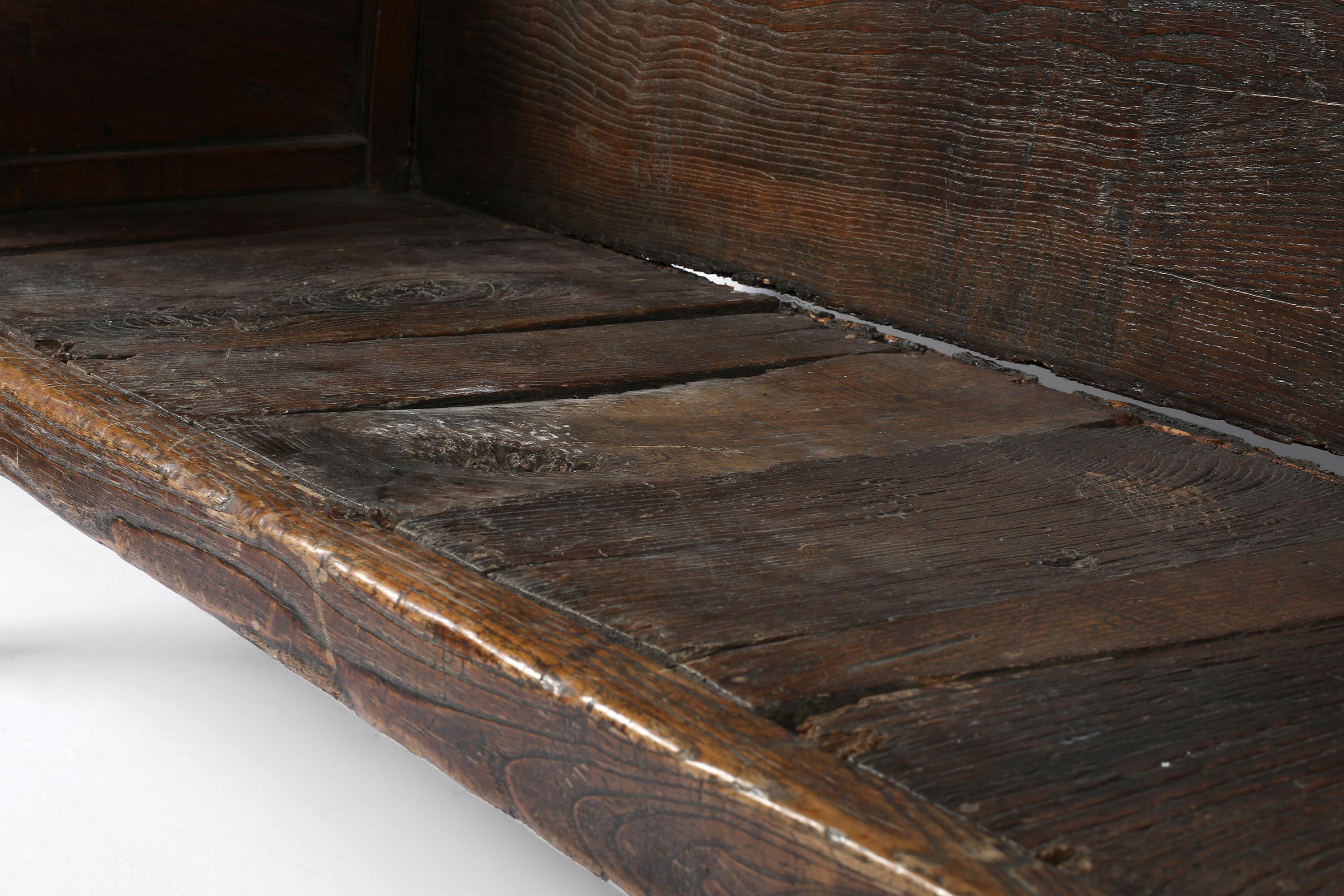 18th Century Spanish Pyrenean Mountain Bench For Sale 6