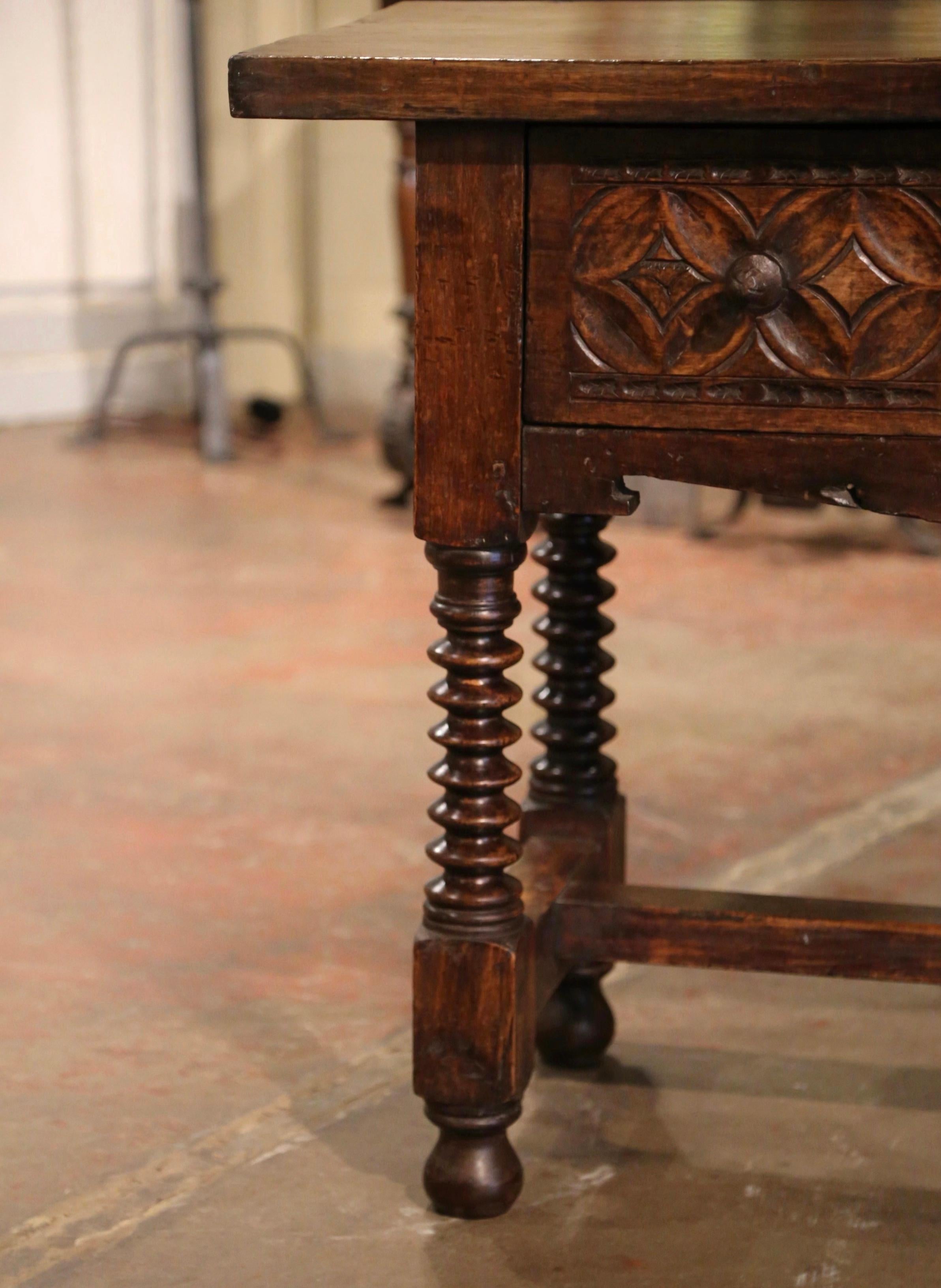 Hand-Carved 18th Century Spanish Renaissance Carved Walnut Console Table with Drawers For Sale