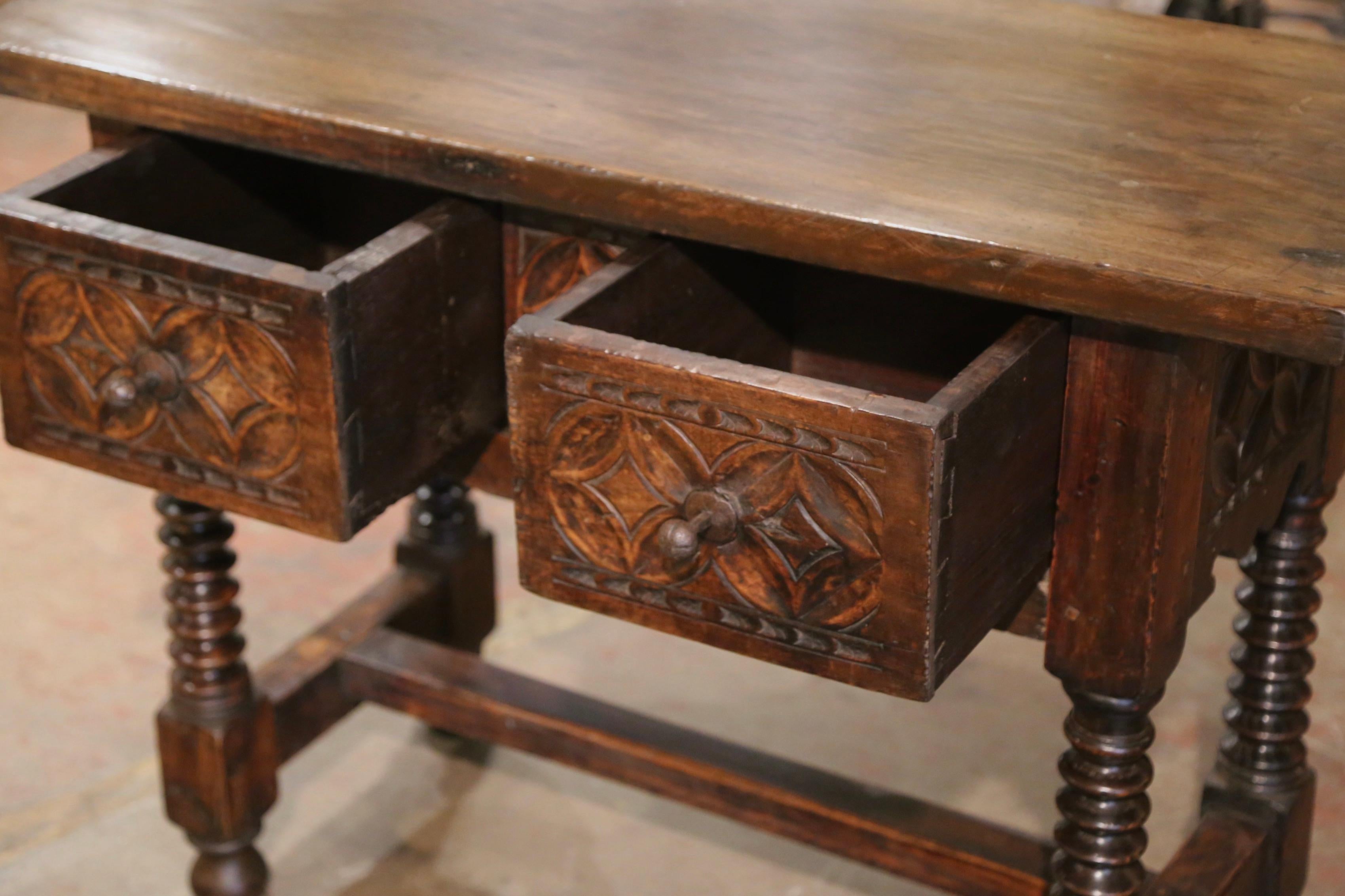 18th Century Spanish Renaissance Carved Walnut Console Table with Drawers For Sale 4