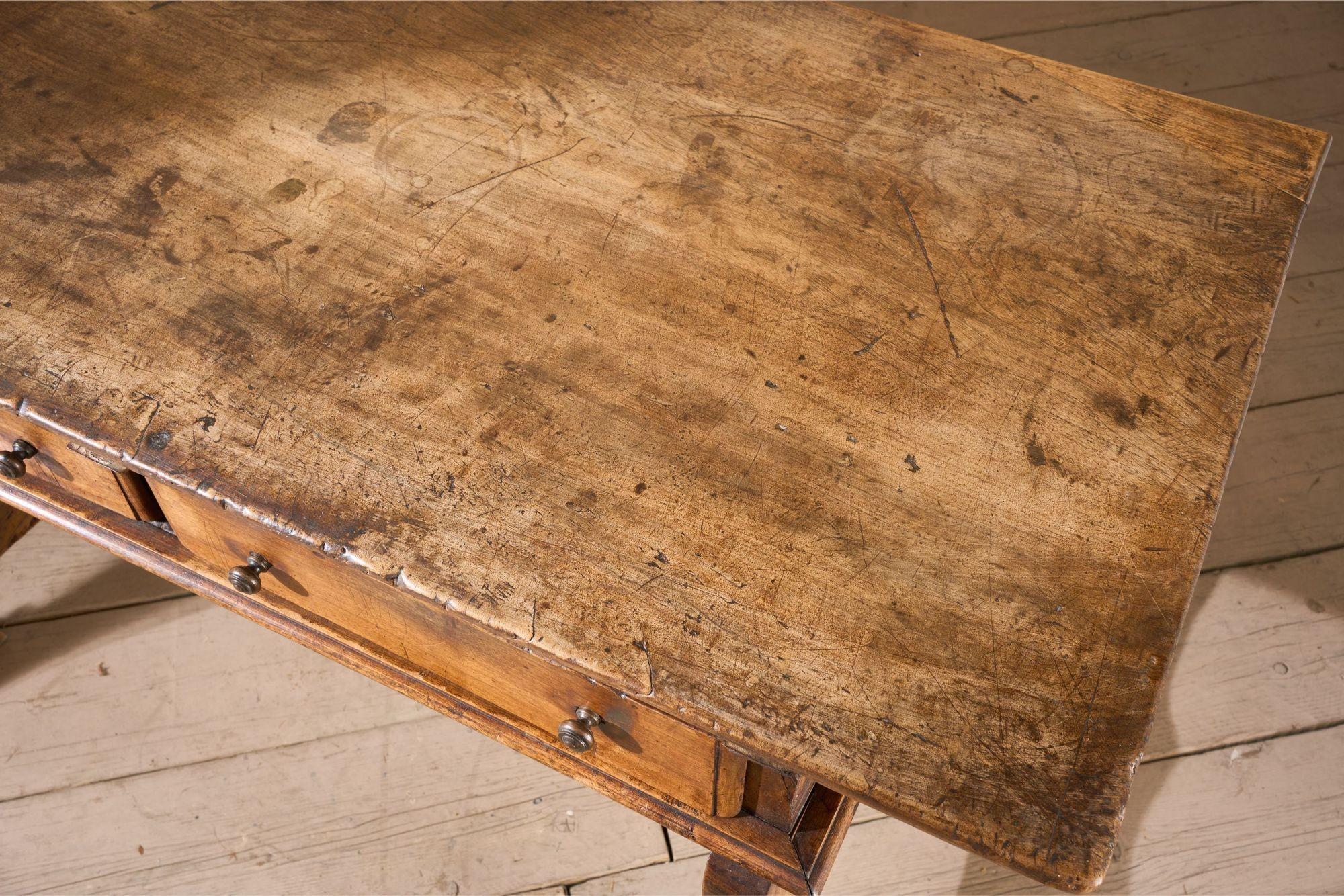 18th Century Spanish Single plank walnut table For Sale 2