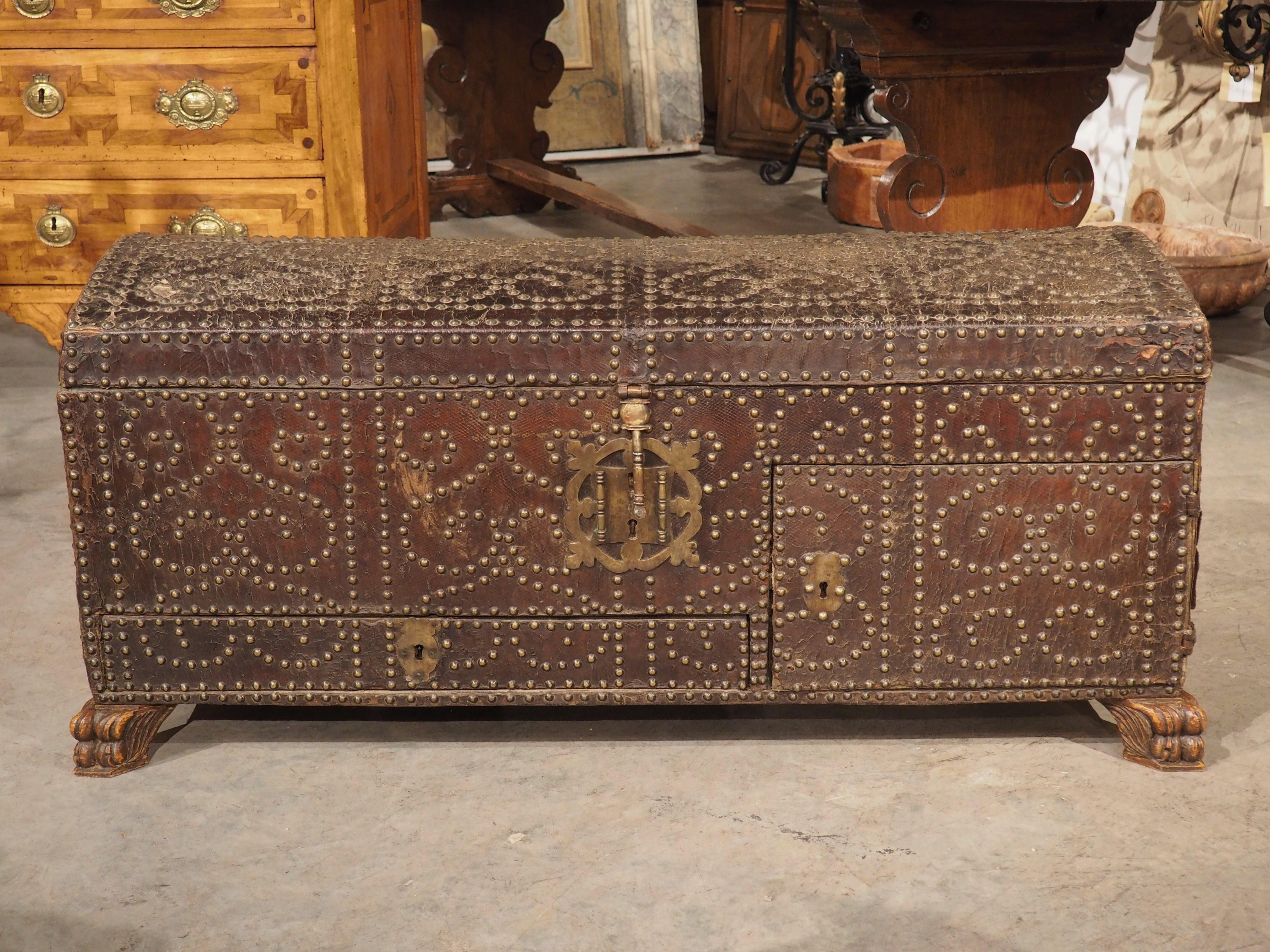 18th Century Spanish Studded Leather Trunk with Lockable Compartments In Good Condition For Sale In Dallas, TX