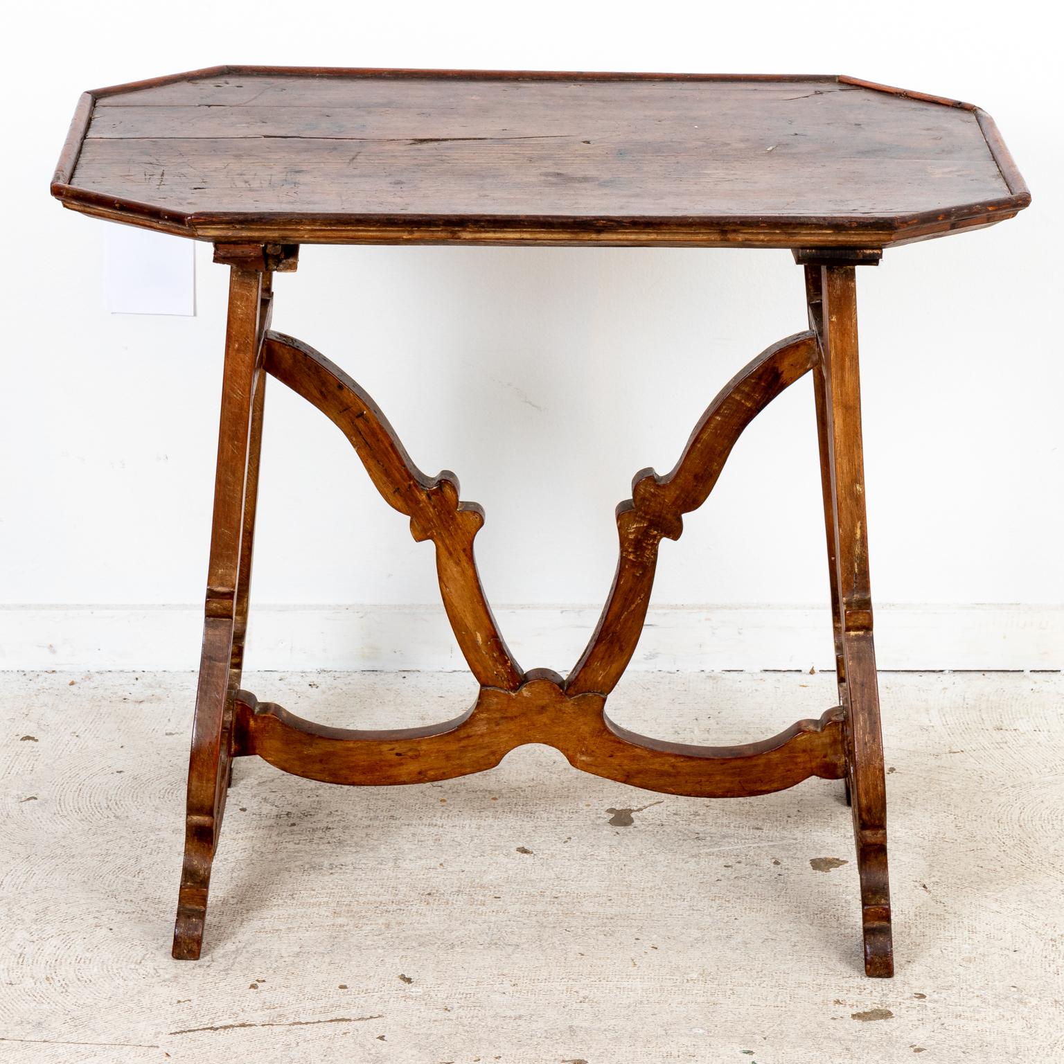 18th Century Spanish Table For Sale 2
