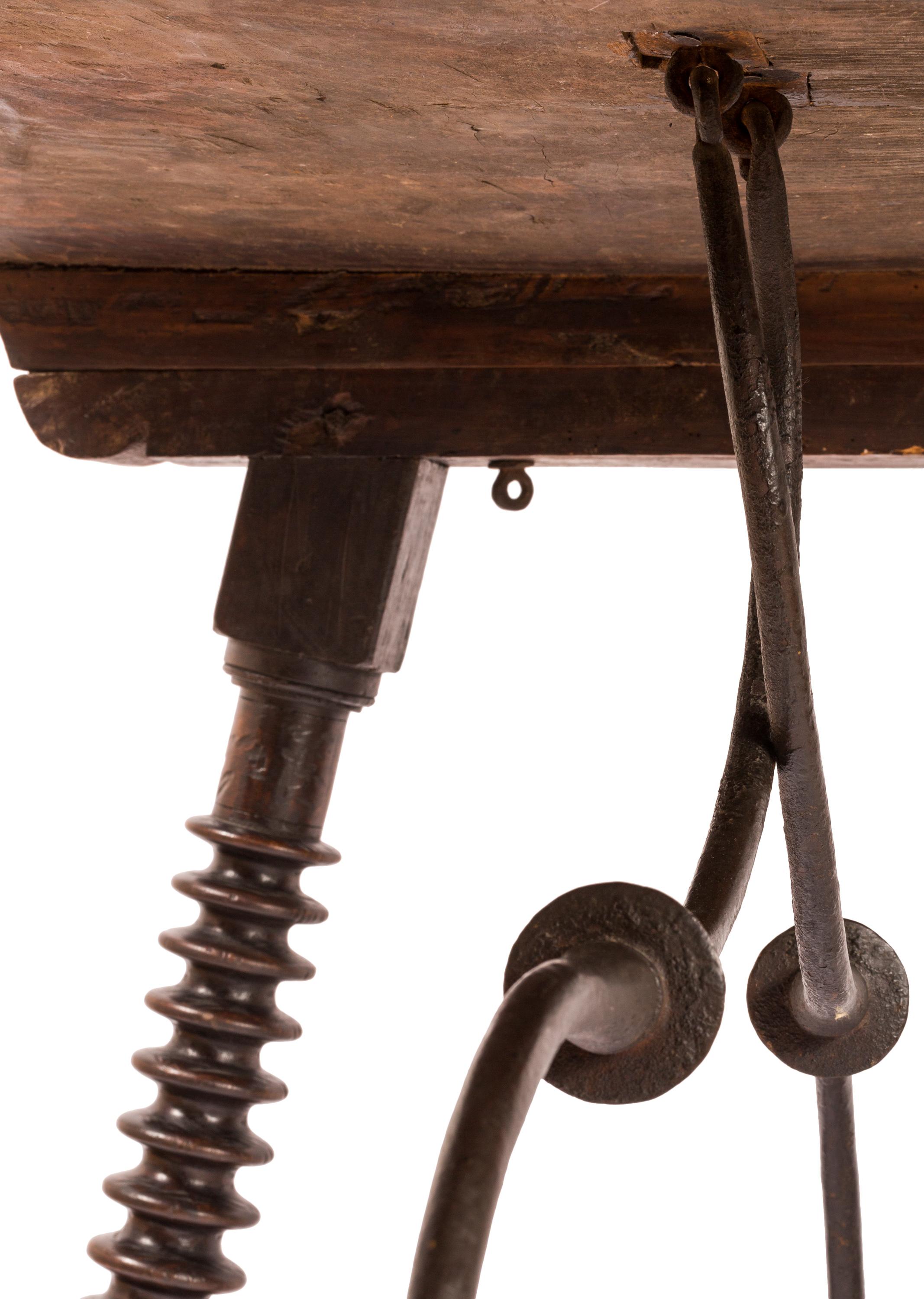 18th C. Spanish Trestle Style Writing Table, Spool Turned Legs and Wrought Iron In Good Condition For Sale In Madrid, ES
