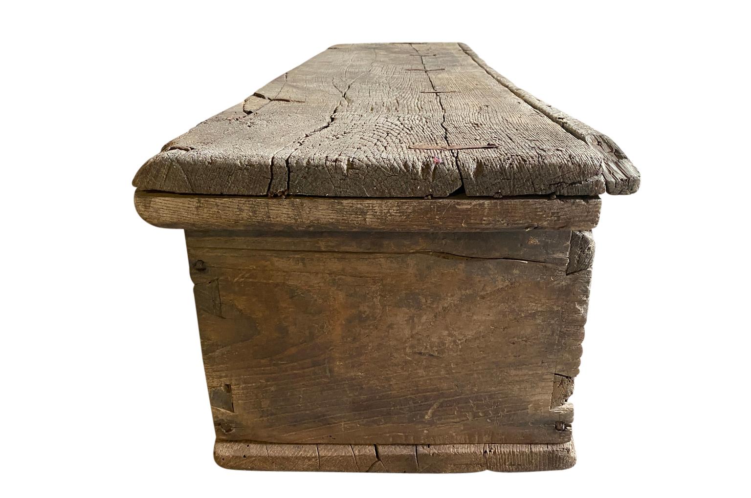 Pine 18th Century Spanish Trunk, Coffre For Sale