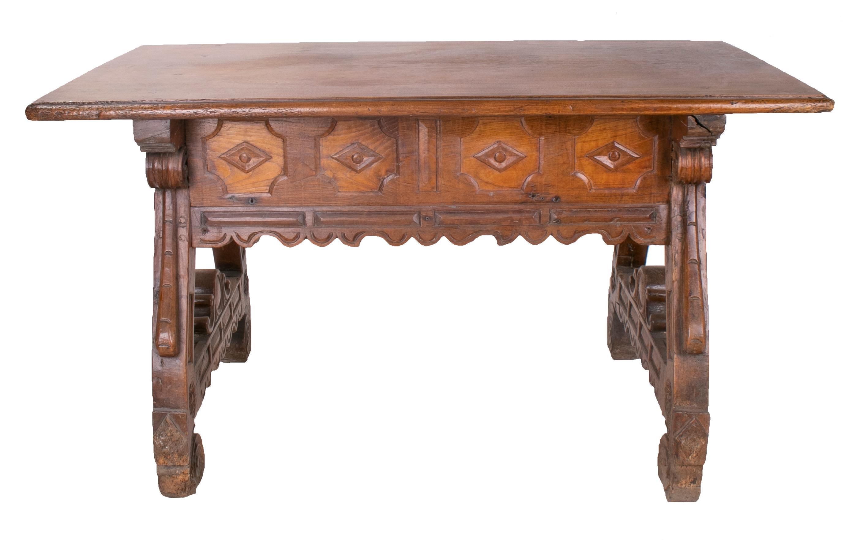 18th Century Spanish Two-Drawer Walnut Table 2