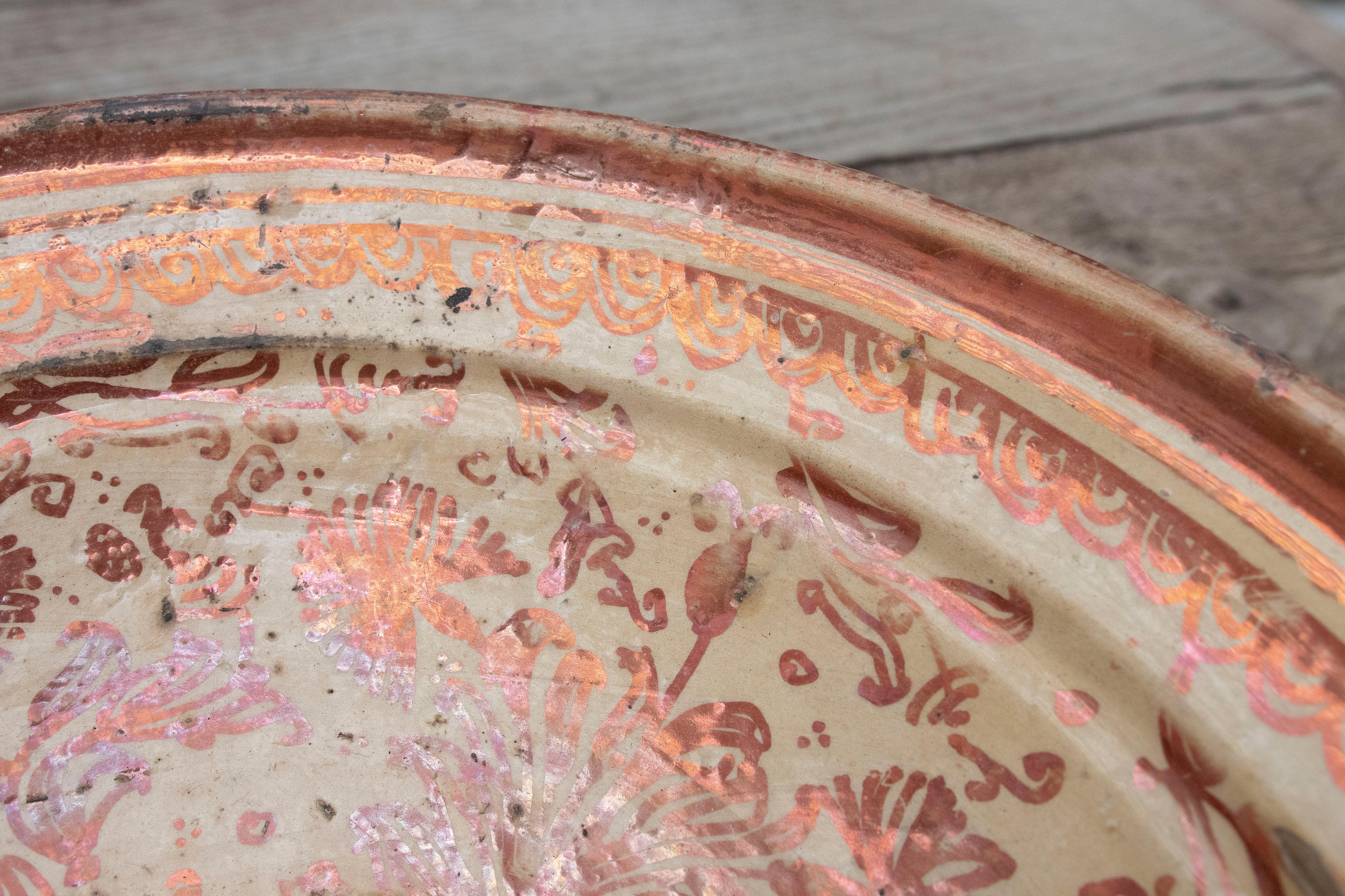 18th Century Spanish Valencian Manises Lusterware Ceramic Plate For Sale 1