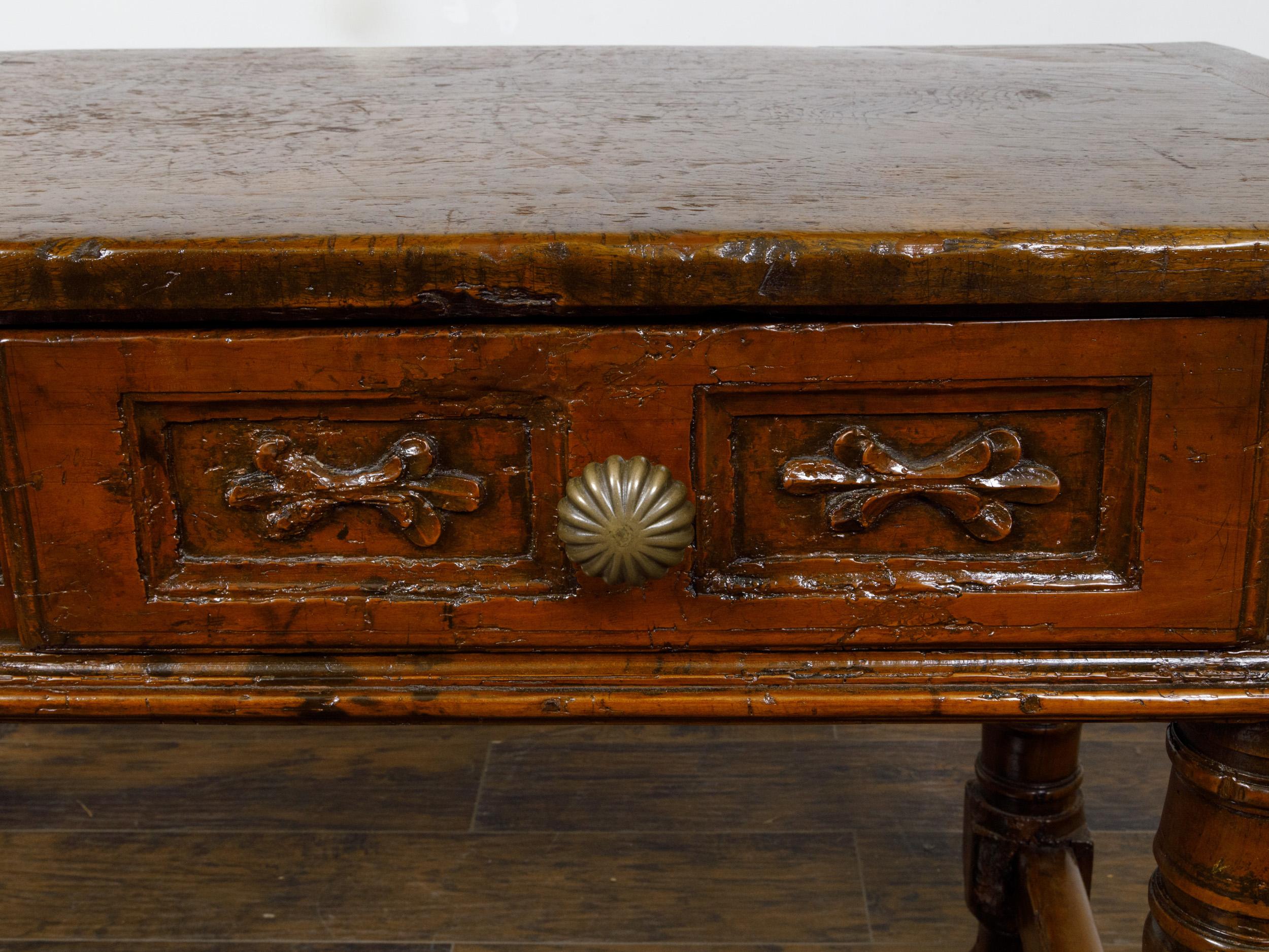 18th Century Spanish Walnut Console Table with Carved Drawers and Baluster Legs For Sale 9