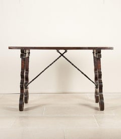 18th Century Spanish Walnut Dining Table