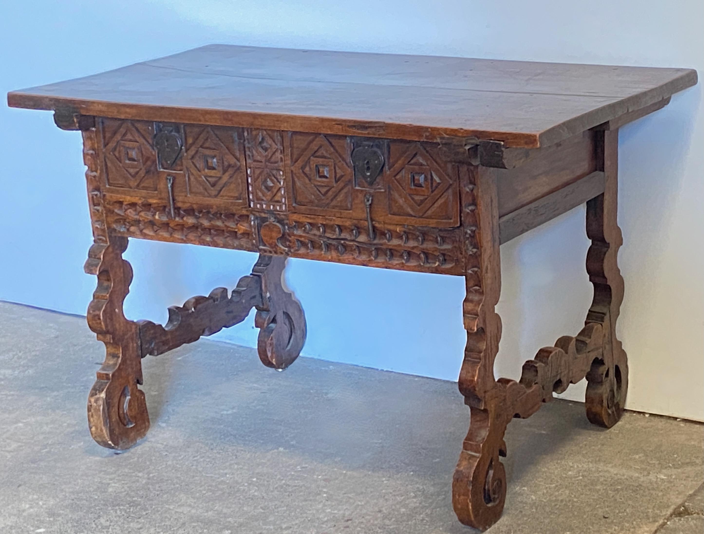 Carved 18th Century Spanish Walnut Lyre Table For Sale