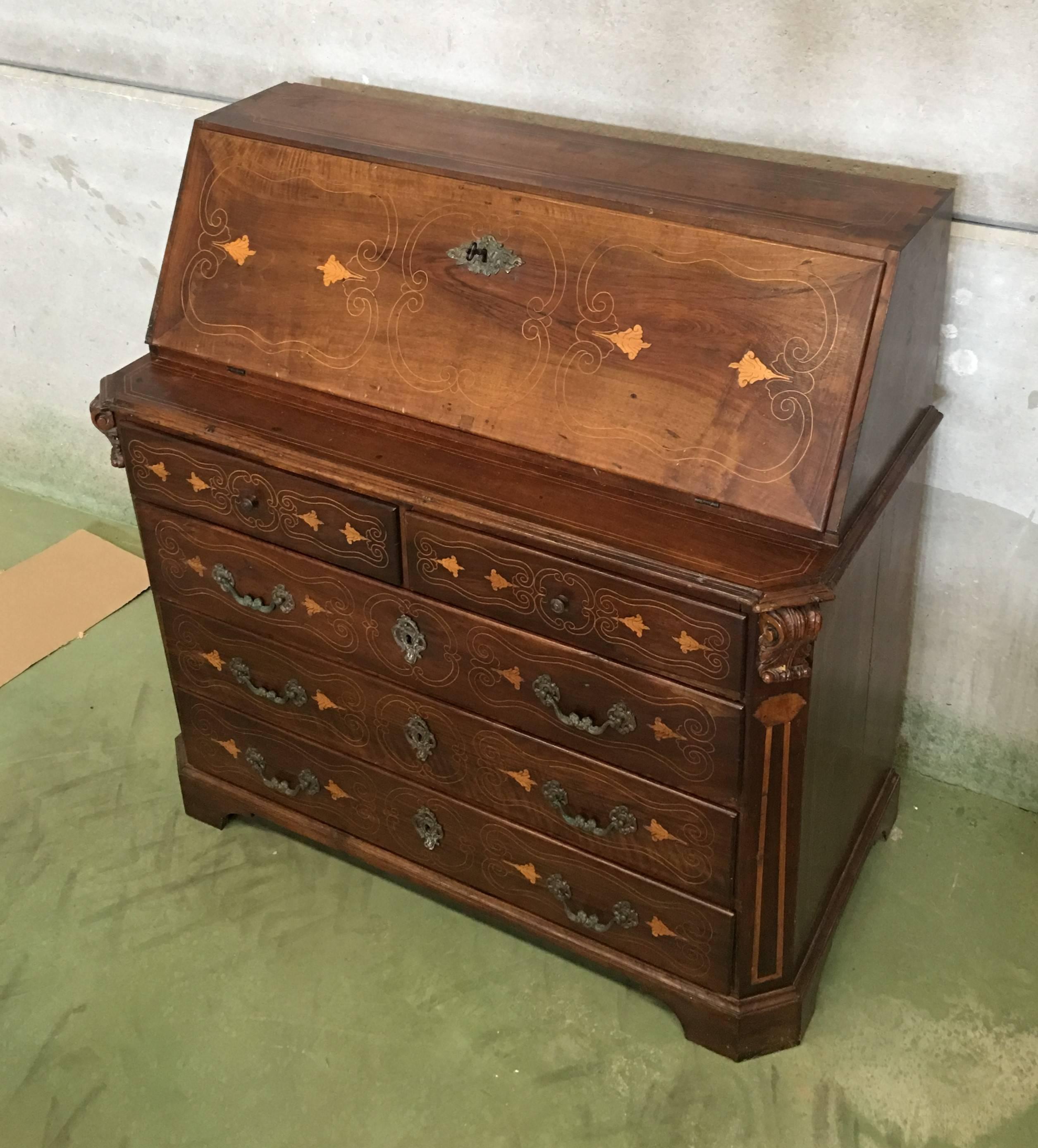 18th Century Spanish Walnut Marquetry, Chest of Drawers with Flap In Excellent Condition In Miami, FL