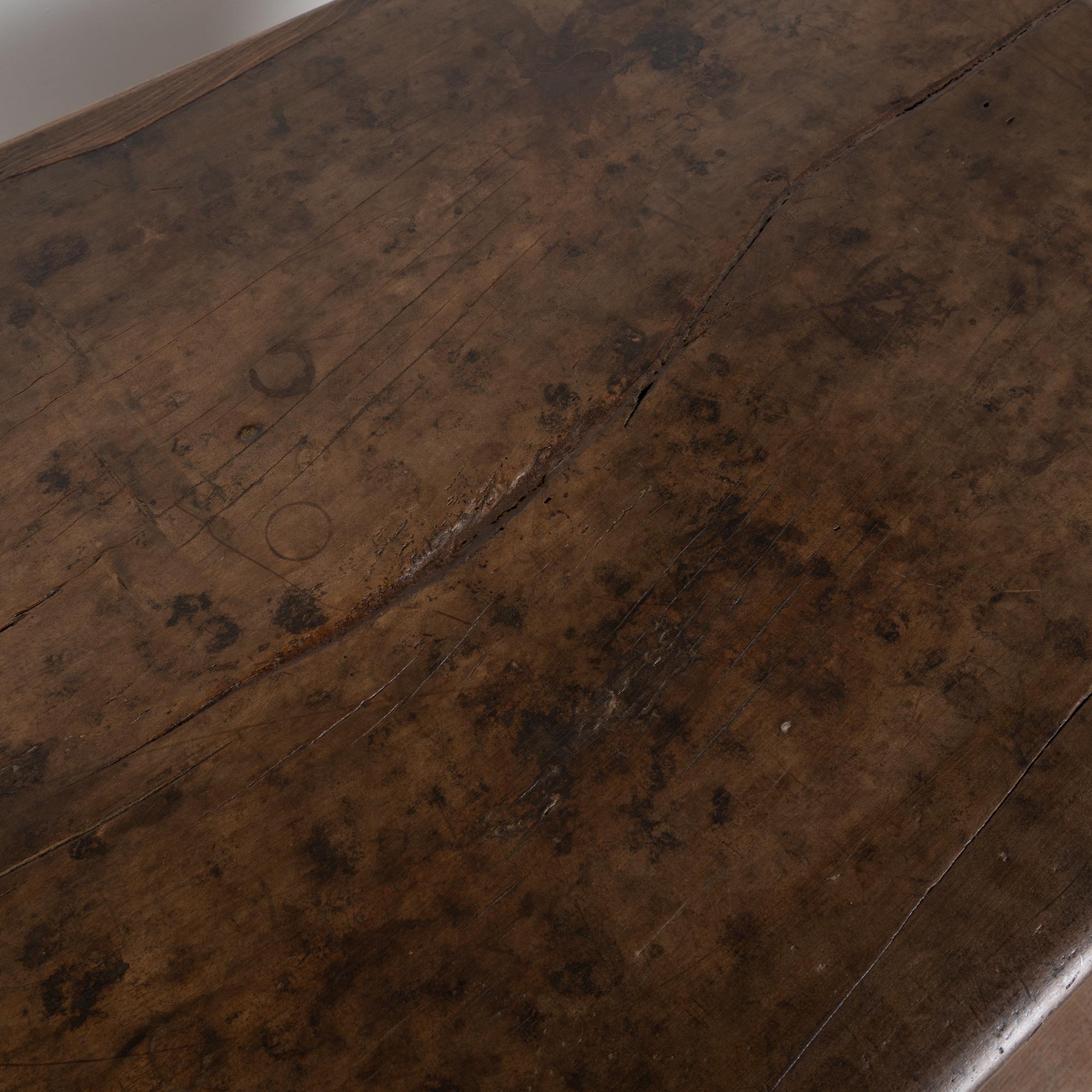 18th Century Spanish Walnut Table or Console For Sale 8