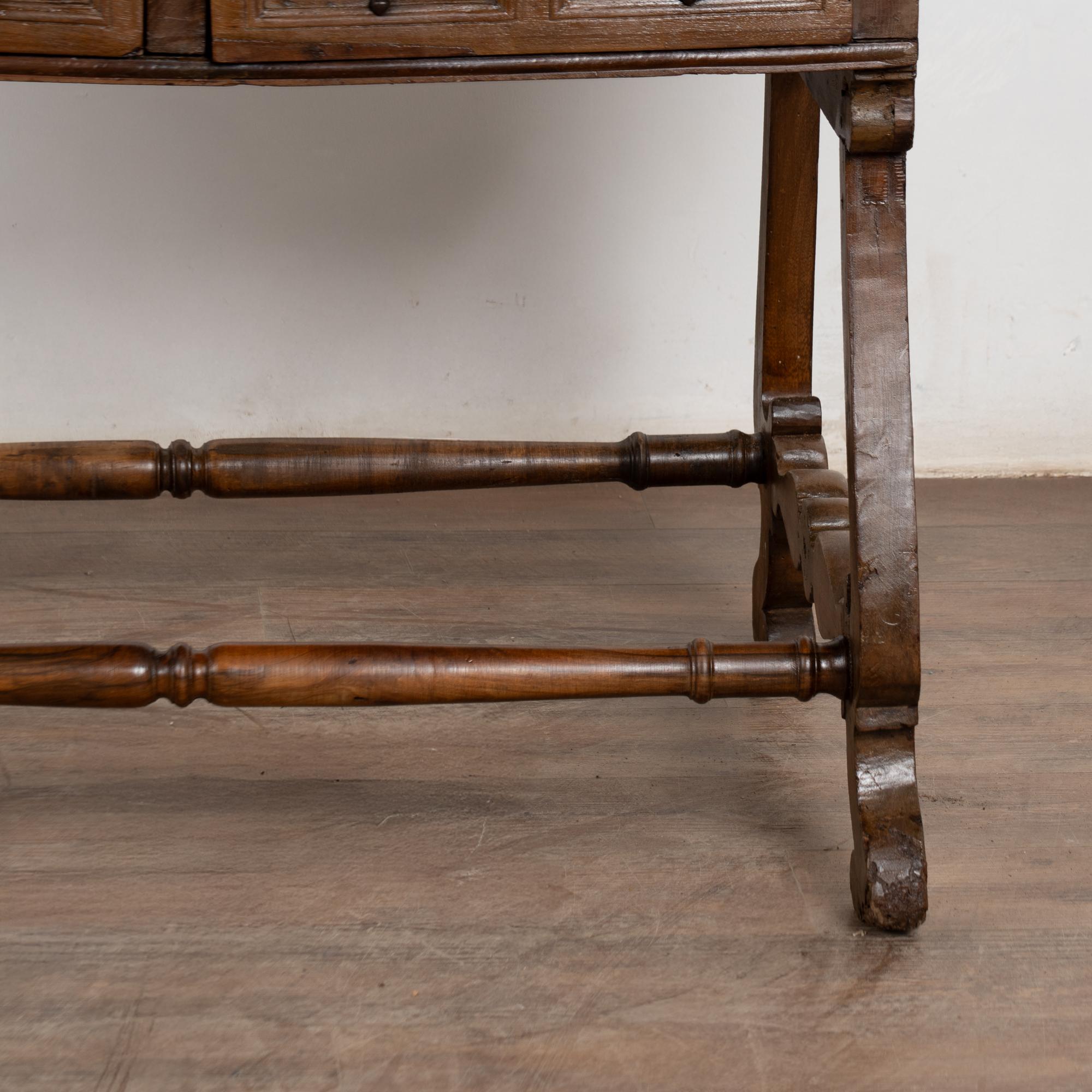 18th Century Spanish Walnut Table or Console For Sale 10