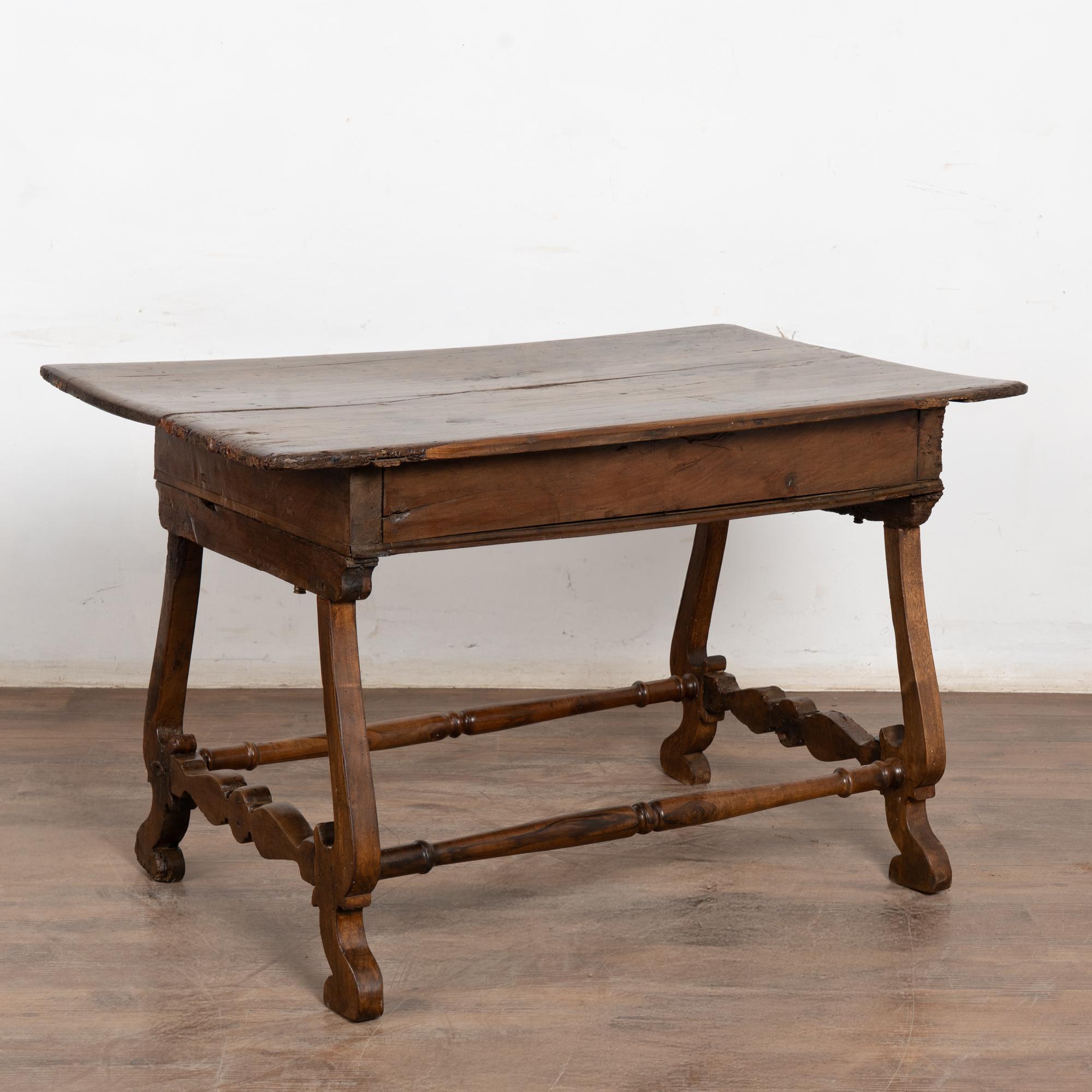 18th Century Spanish Walnut Table or Console For Sale 11