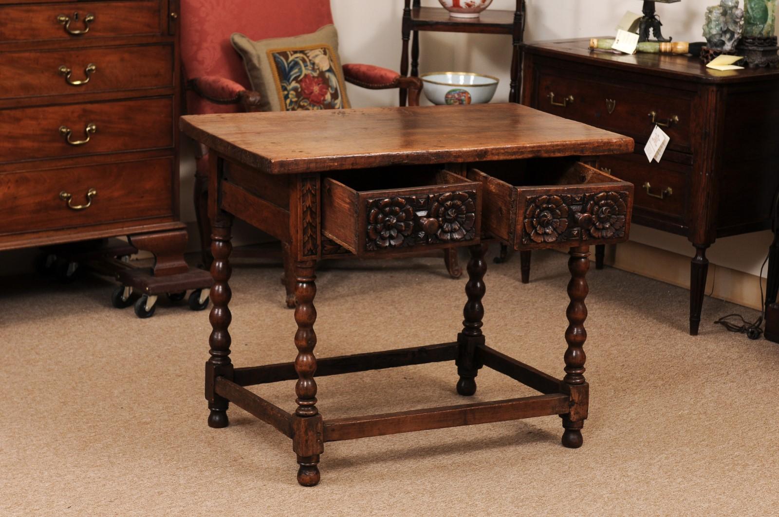 18th Century Spanish Walnut Table with Carved Frieze and 2 Drawers For Sale 4