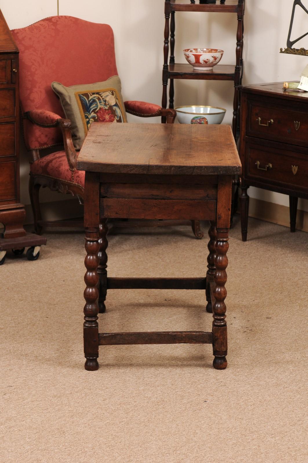 18th Century Spanish Walnut Table with Carved Frieze and 2 Drawers For Sale 5