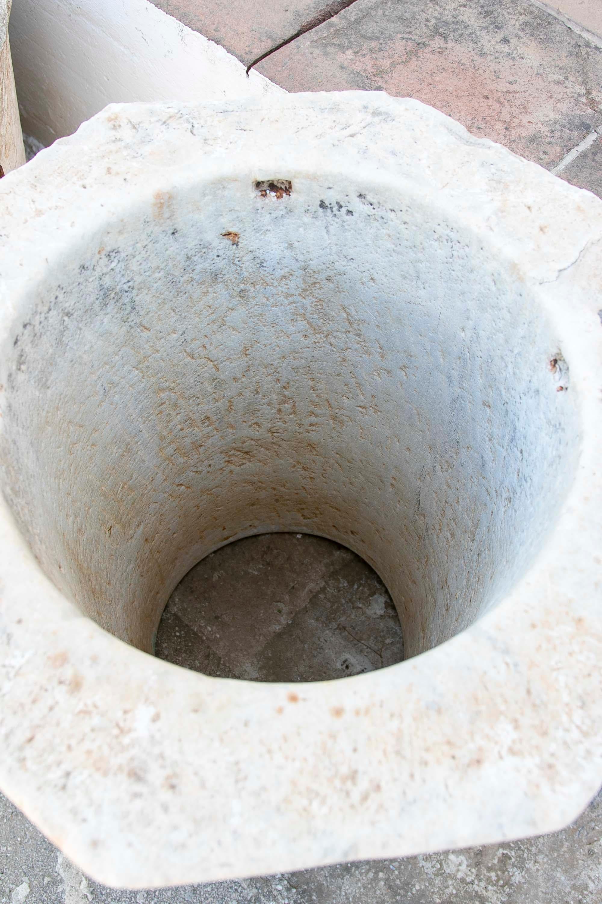 18th Century Spanish White Marble Octagonal  Well Spout For Sale 8