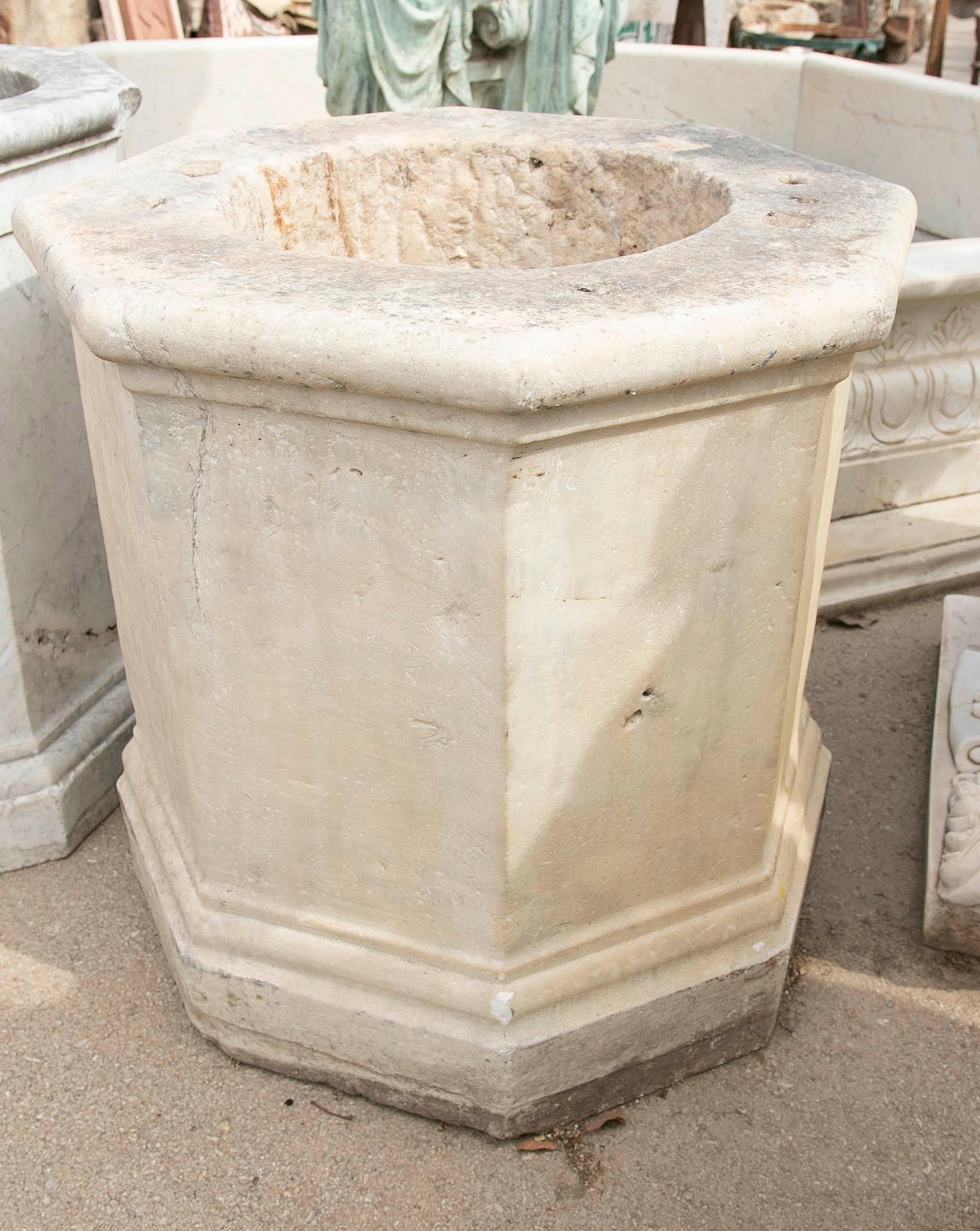 18th Century Spanish White Marble Octagonal  Well Spout For Sale 1