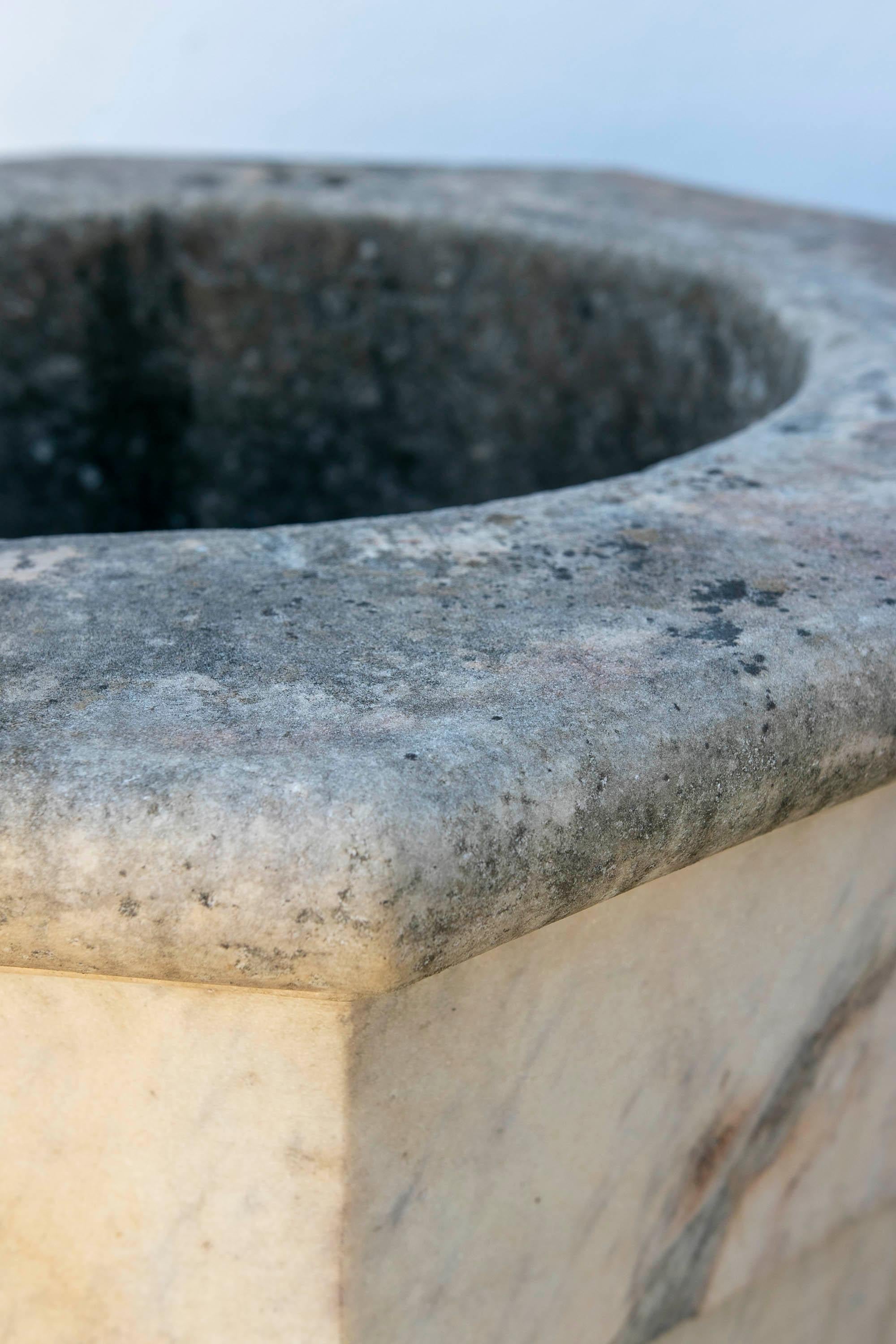 18th Century Spanish White Marble Octagonal  Well Spout For Sale 3