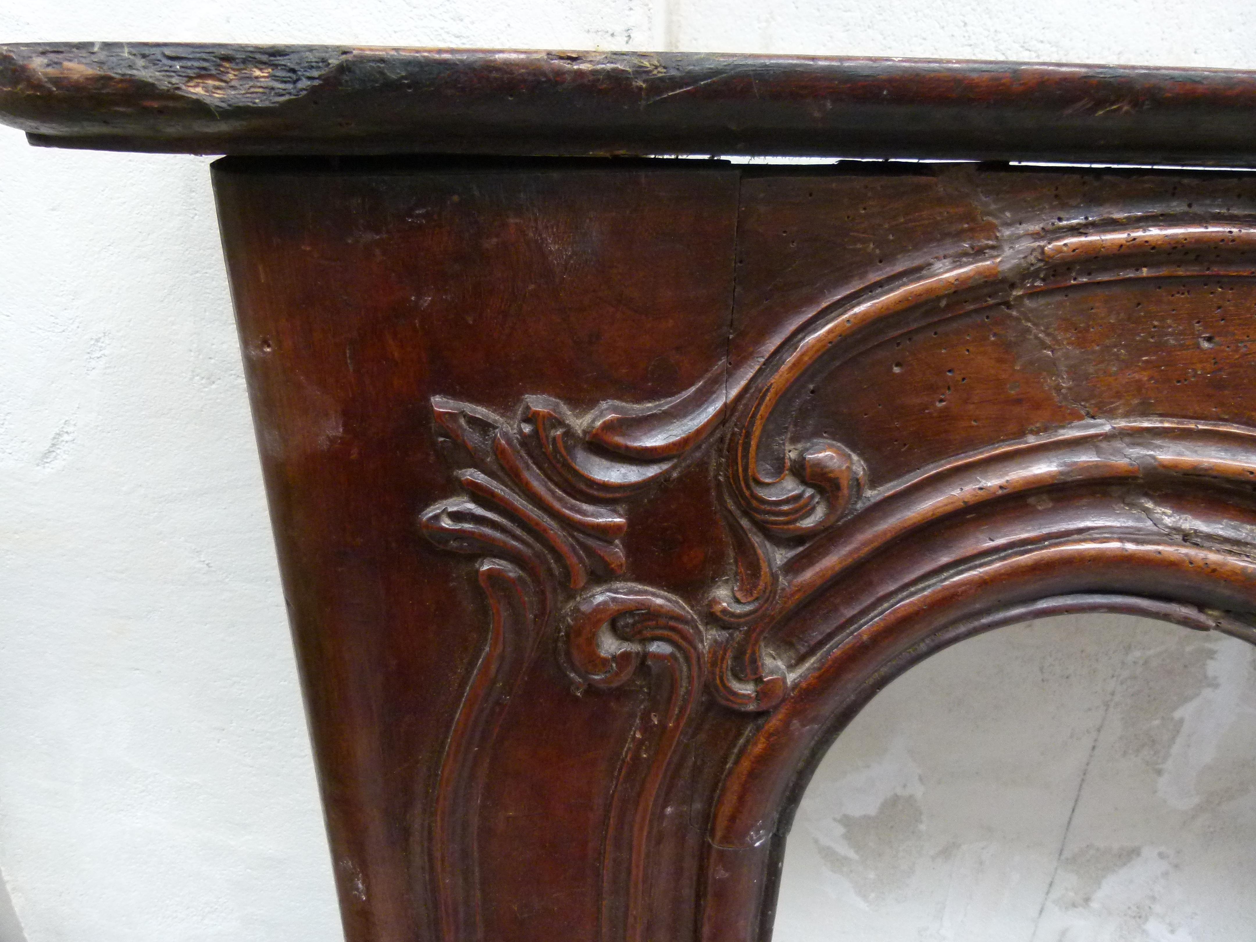 Louis XVI Style Wooden Carved Fireplace Mantel For Sale 5