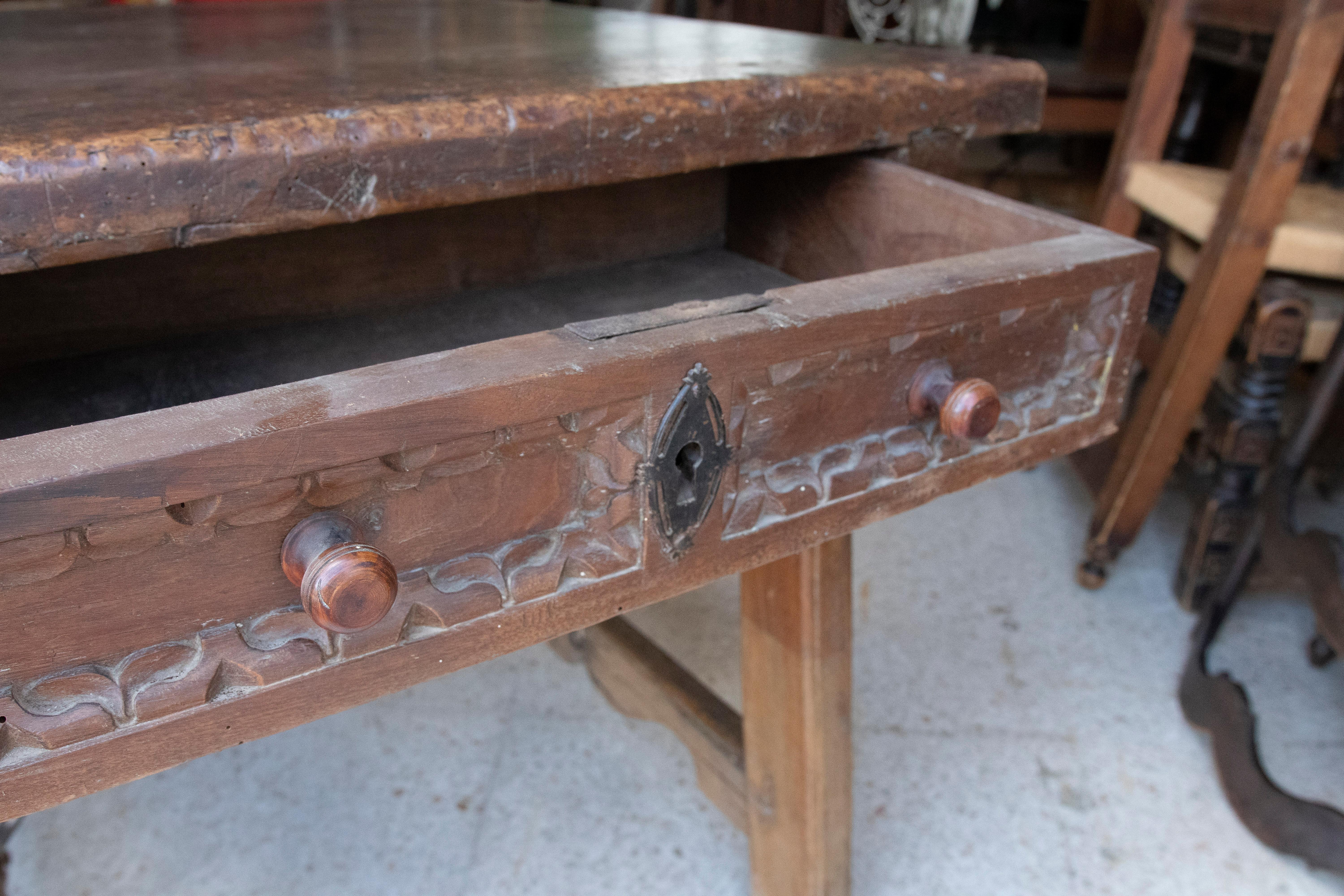 18th Century Spanish Wooden Side Table with Drawer For Sale 4