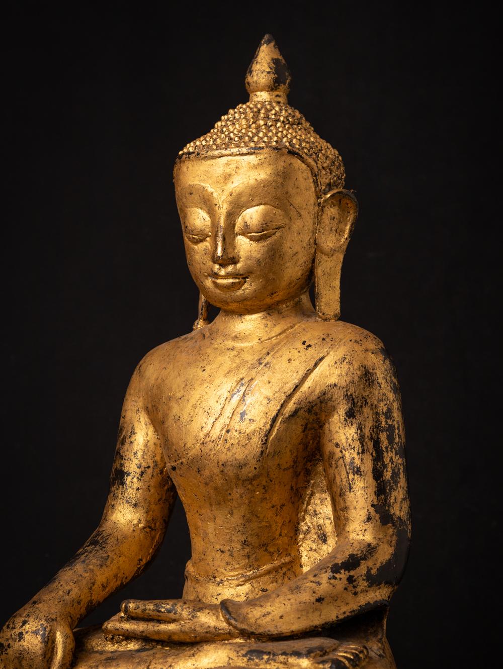 Spezialer burmesischer antiker Bronze-Buddha aus Burma aus dem 18. Jahrhundert im Zustand „Gut“ im Angebot in DEVENTER, NL