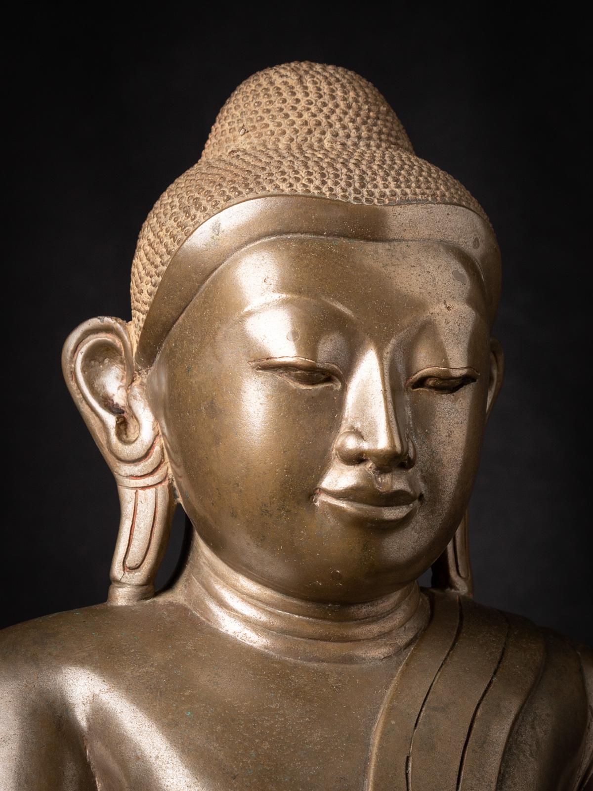 Thaïlandais statue de Bouddha birman en bronze ancien spéciale du 18e siècle de Birmanie en vente