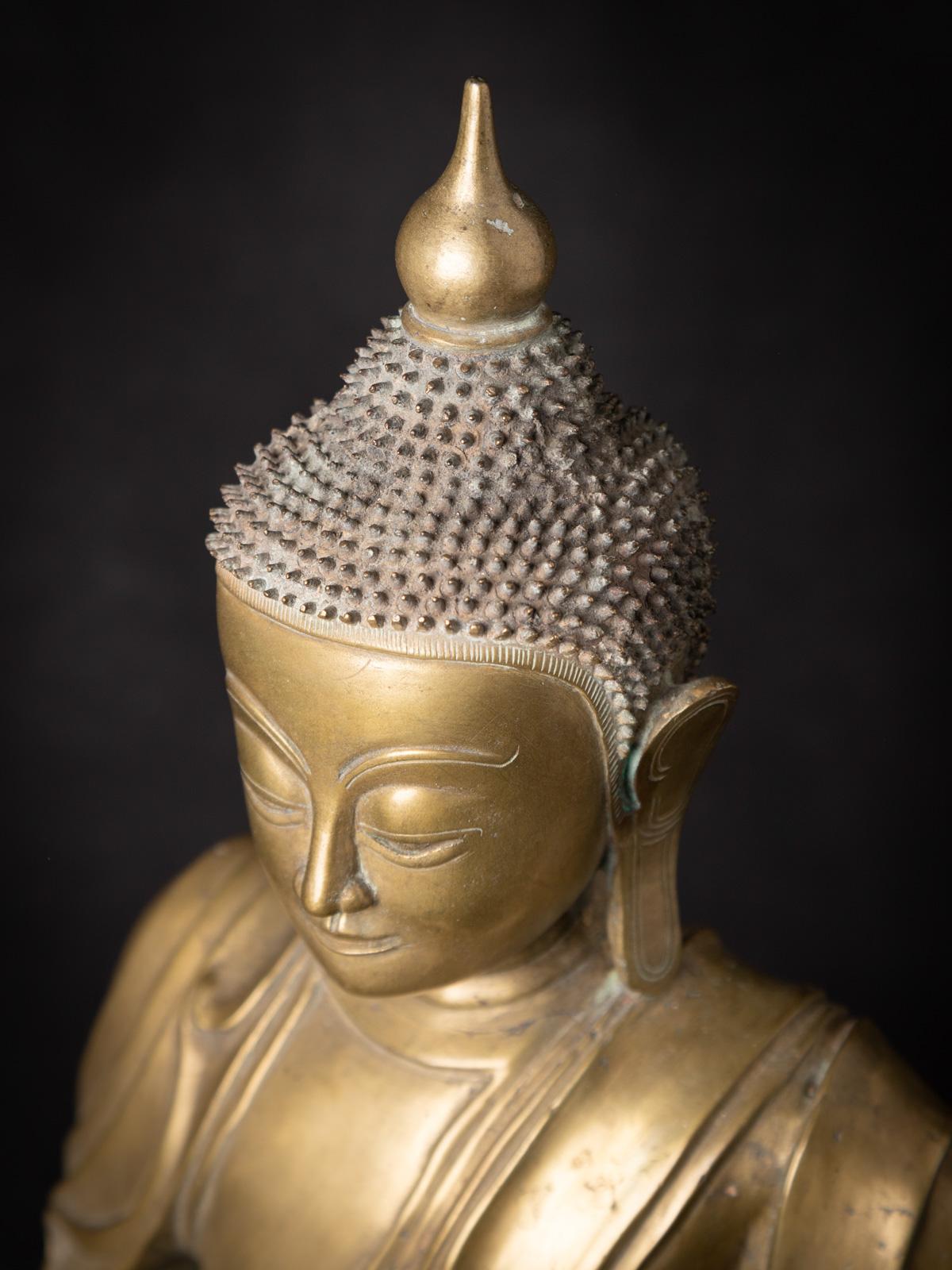 Sondere antike burmesische Buddha-Statue aus Bronze aus Burma aus dem 18. Jahrhundert im Angebot 4