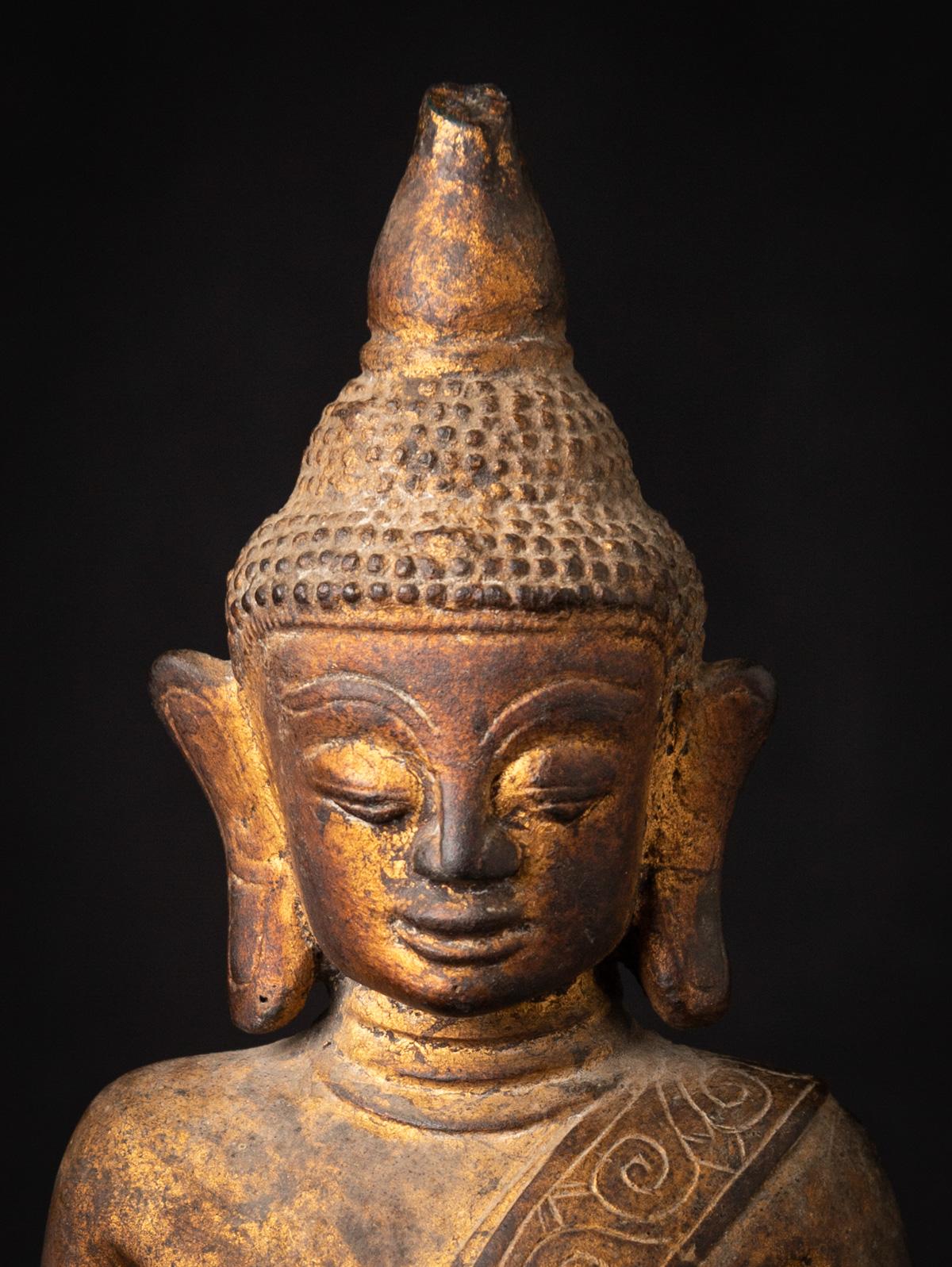 Bouddha Shan debout en bronze ancien spécial du 18e siècle de Birmanie Bon état - En vente à DEVENTER, NL