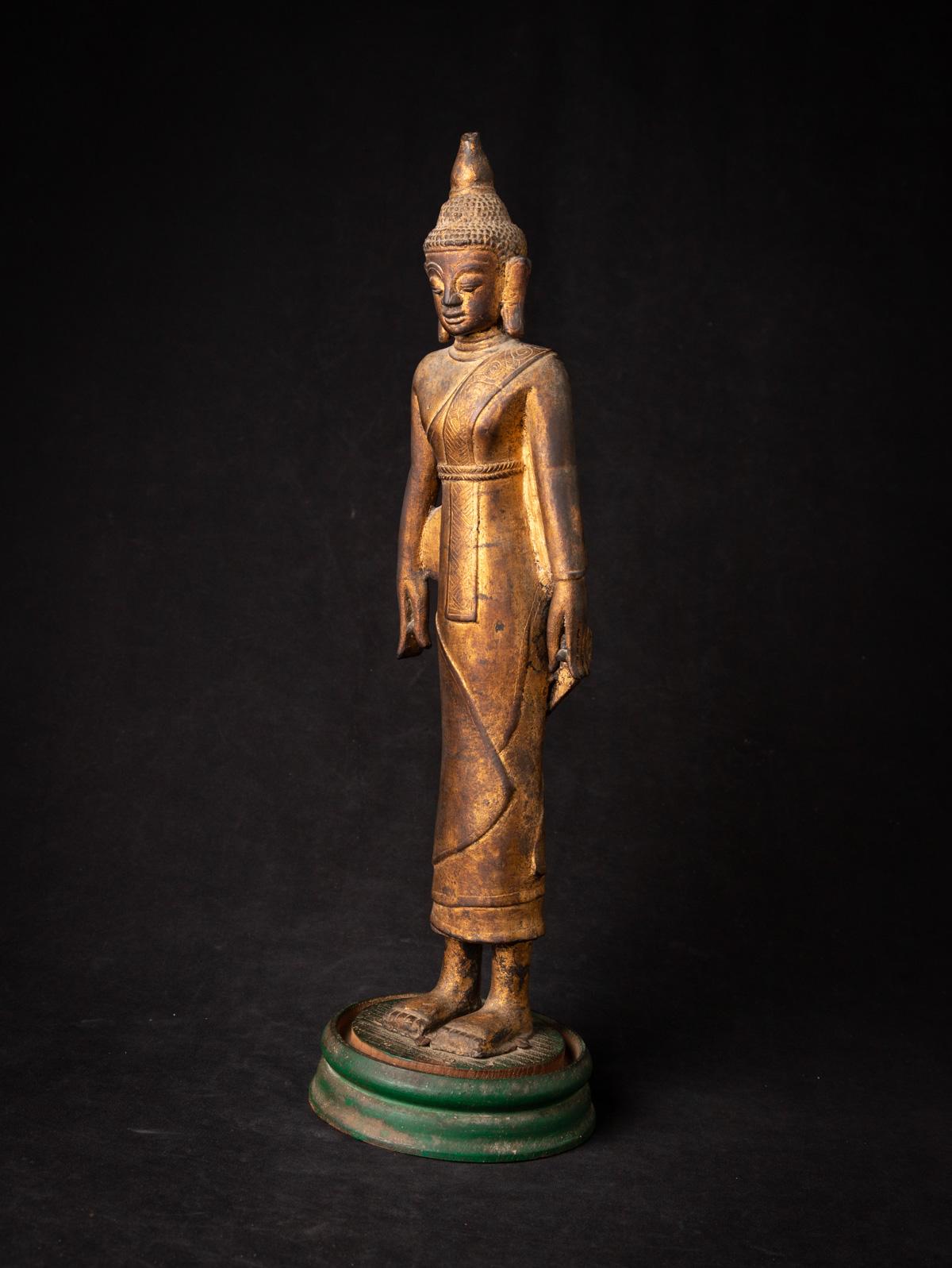 Bronze Bouddha Shan debout en bronze ancien spécial du 18e siècle de Birmanie en vente
