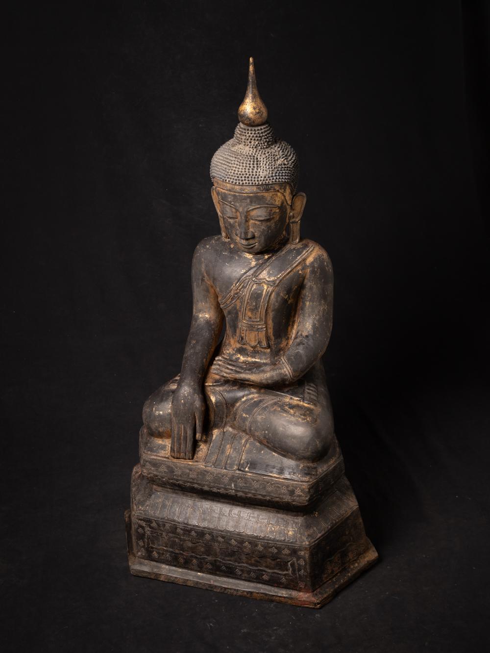Speziale antike burmesische Buddha-Statue aus Burma aus dem 18. Jahrhundert (Bronze) im Angebot