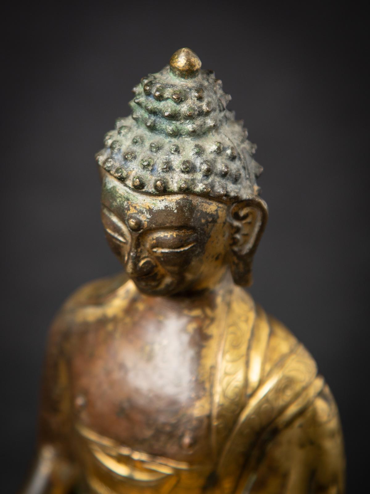 Burmese 18th century Special antique Tibetan Buddha statue from Tibet For Sale