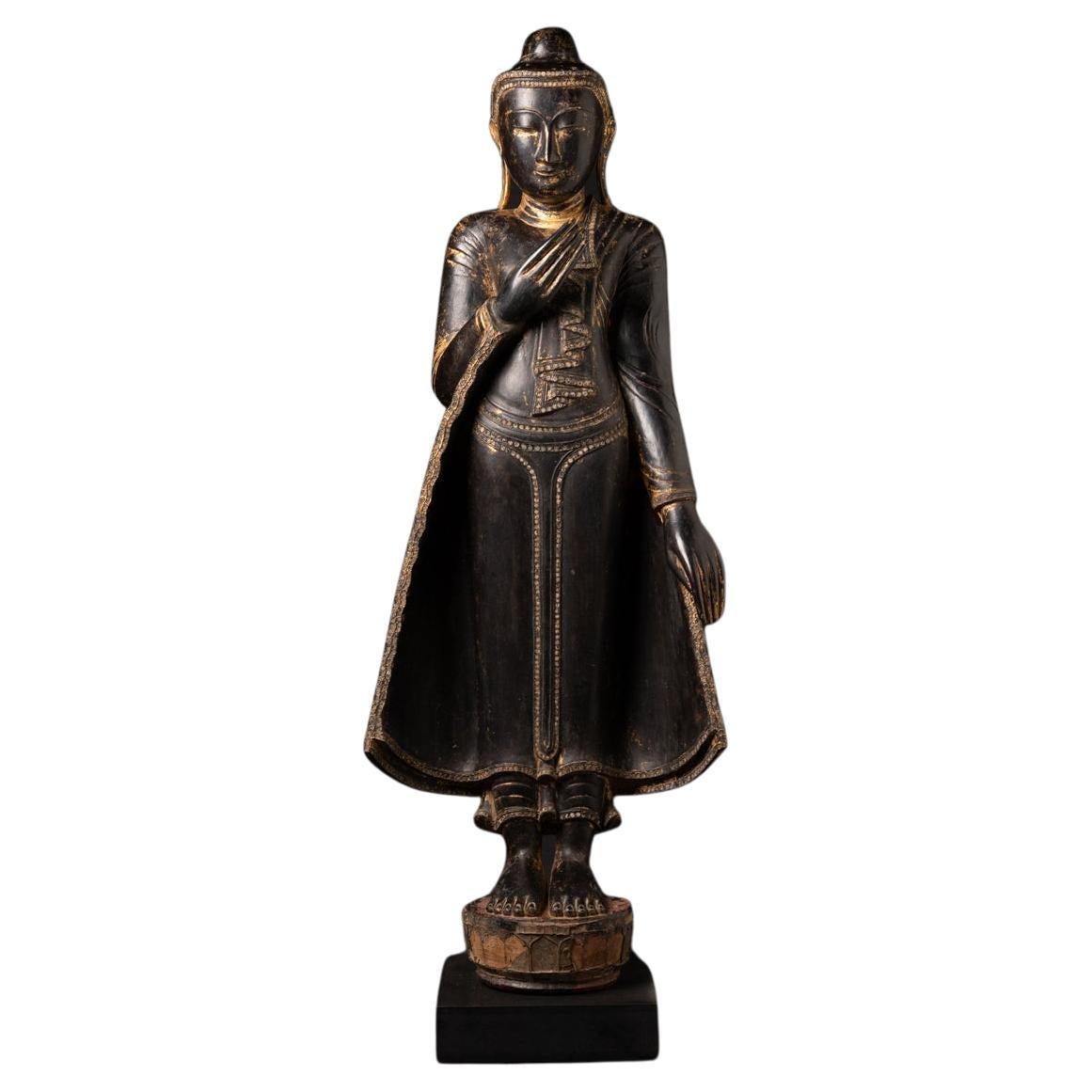18th century Special antique wooden Burmese Buddha statue from Burma For Sale