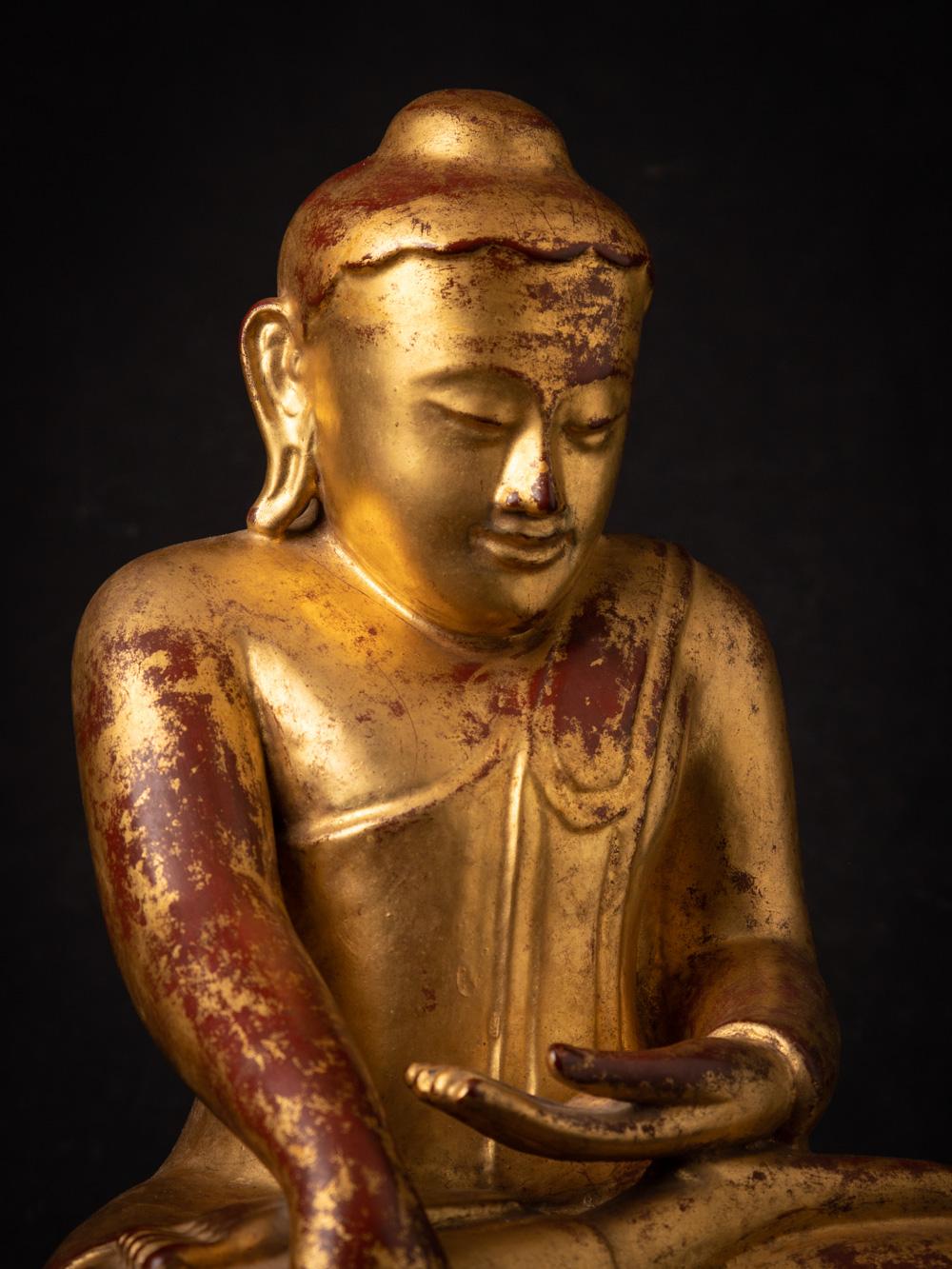 18th century special antique wooden Burmese Lotus Buddha - OriginalBuddhas For Sale 2