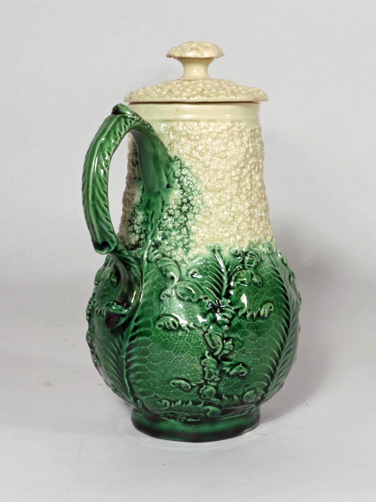 18th Century Staffordshire Creamware Cauliflower Milk Jug and Cover In Good Condition For Sale In Downingtown, PA