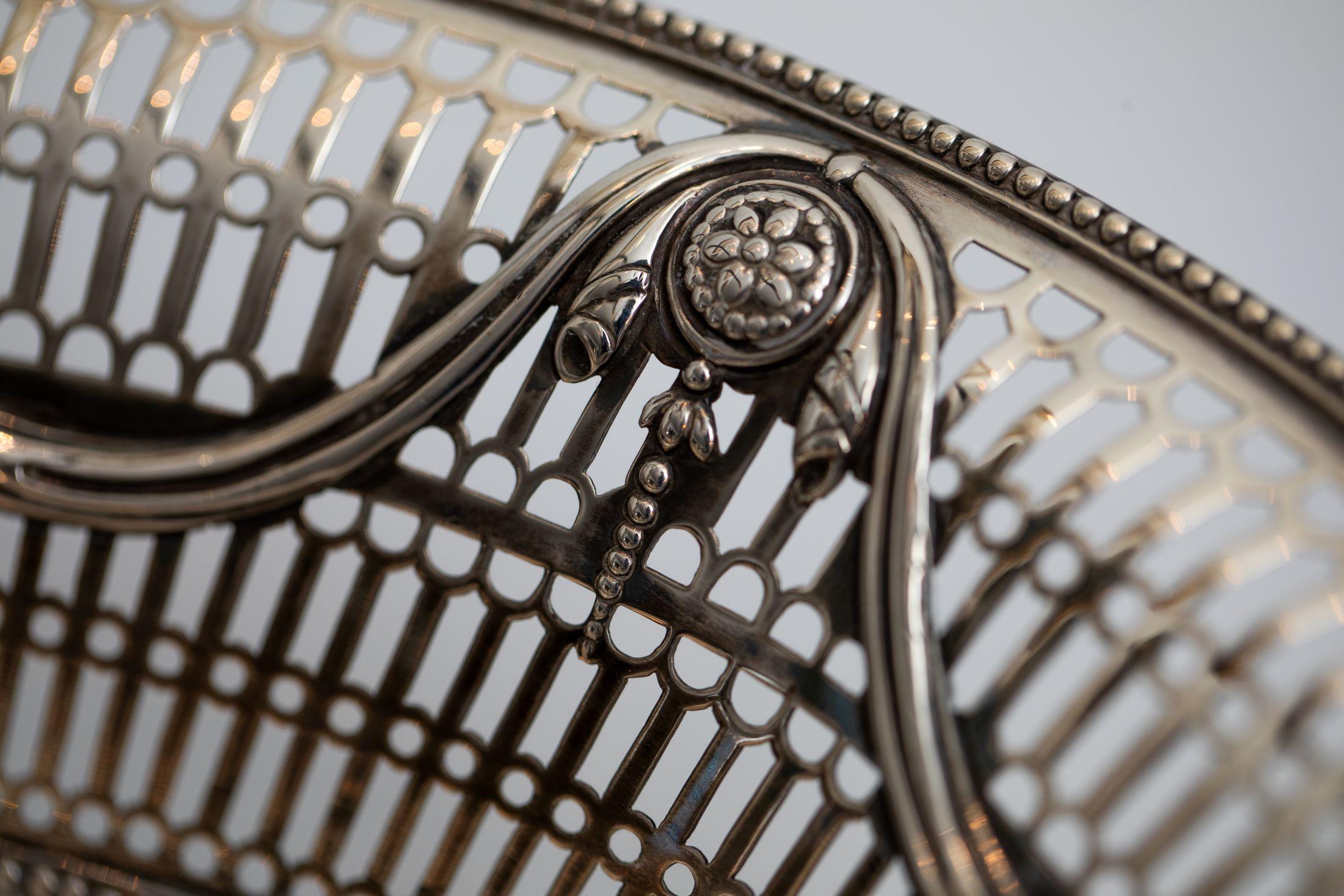 18th Century Sterling Silver Basket London 1790 William Plummer 
An exquisite, open-worked silver basket with a finely decorated beaded rim. This sterling silver masterpiece was made in London in 1790 and dates from the reign of George III. The